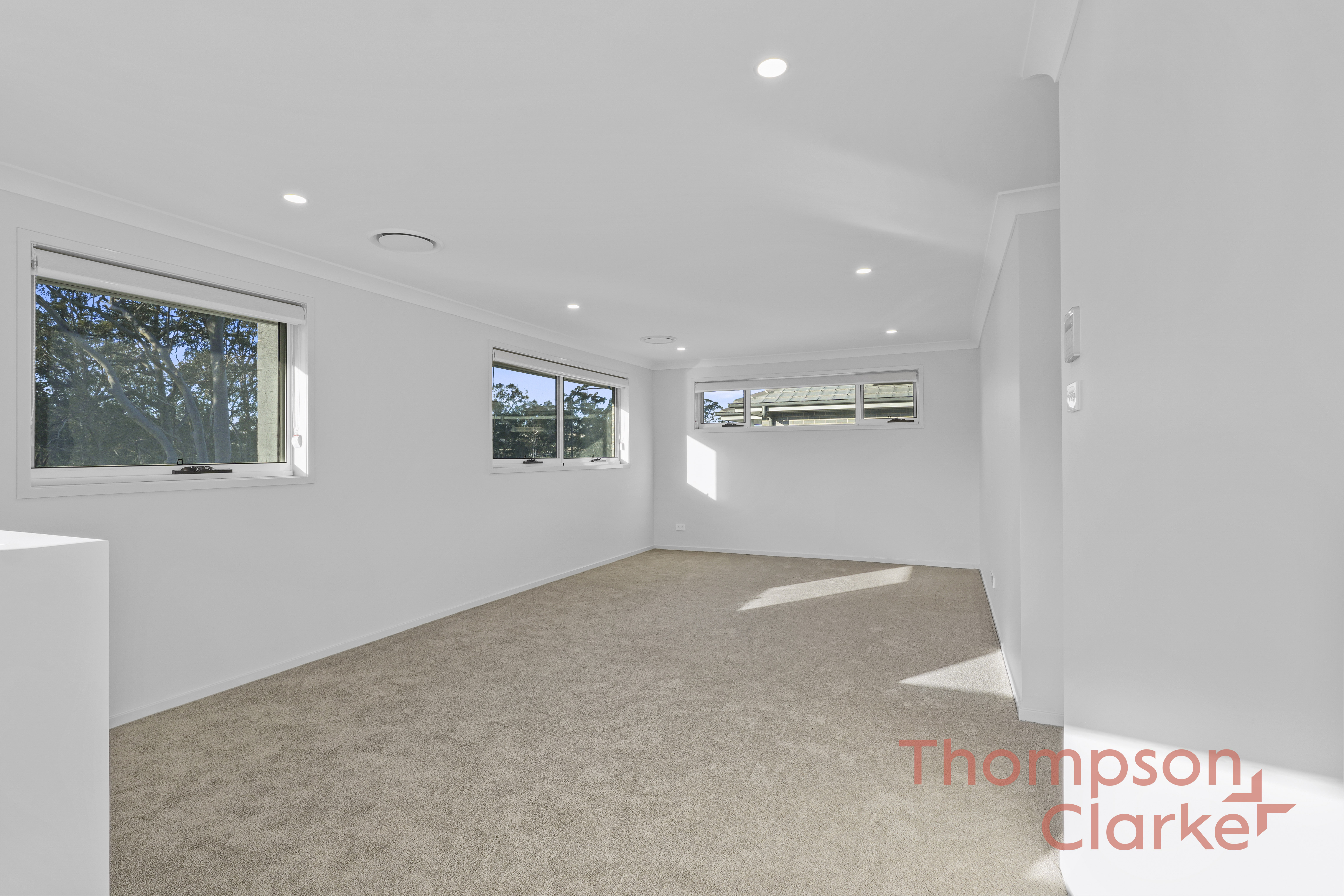 5 Dublin Drive, Chisholm - Thumbnail 3