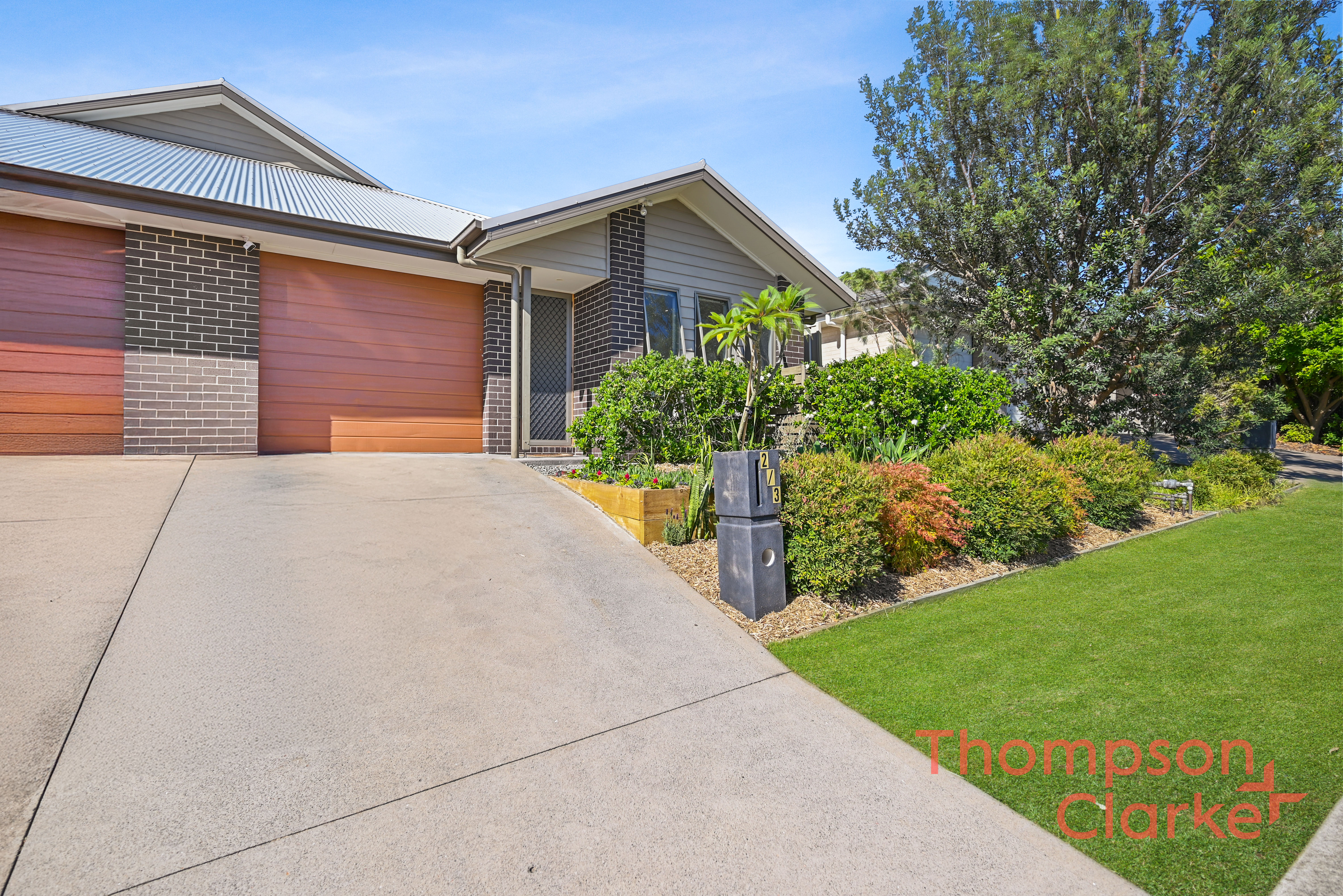 2/3 Croft Close