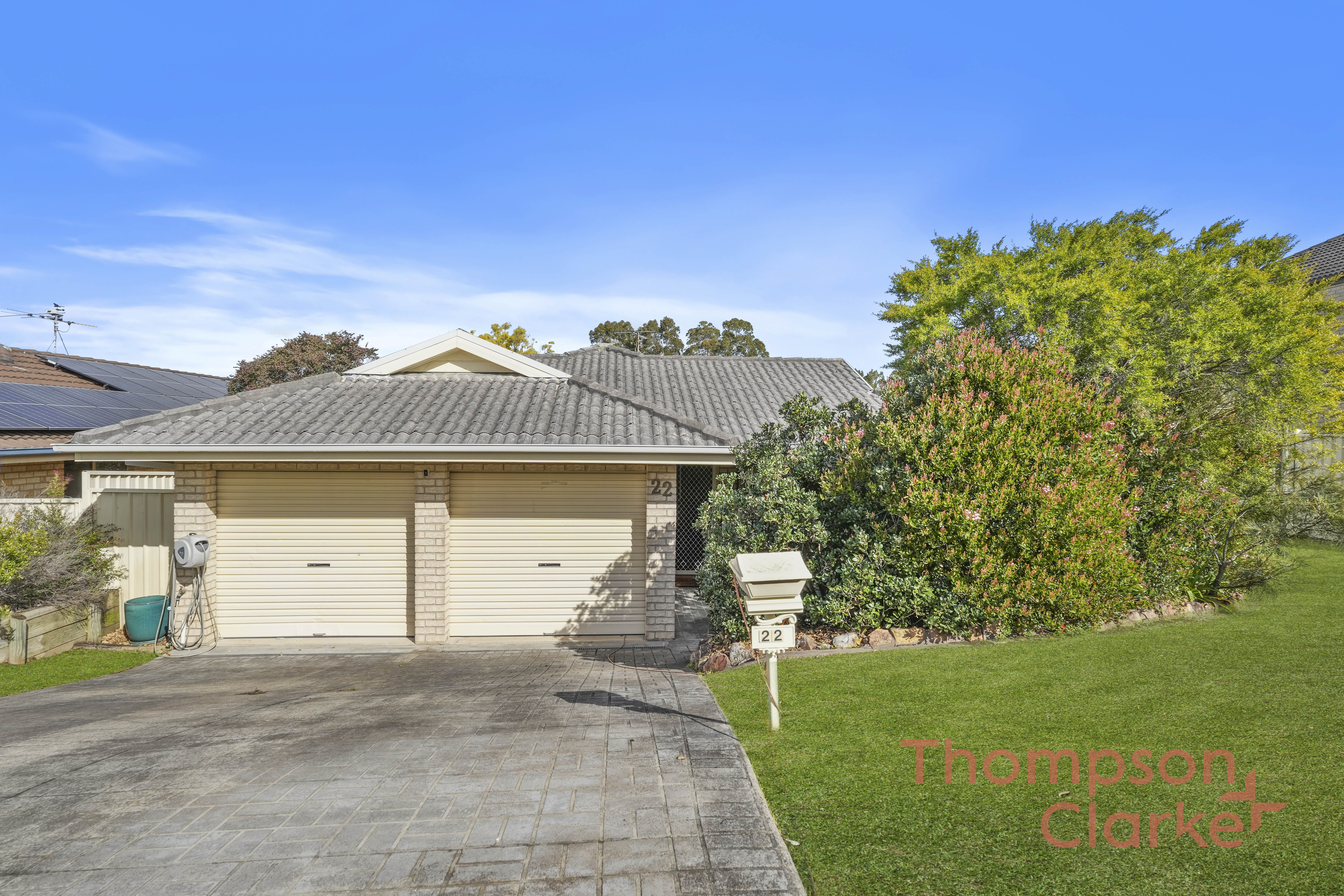 22 Yaldara Avenue