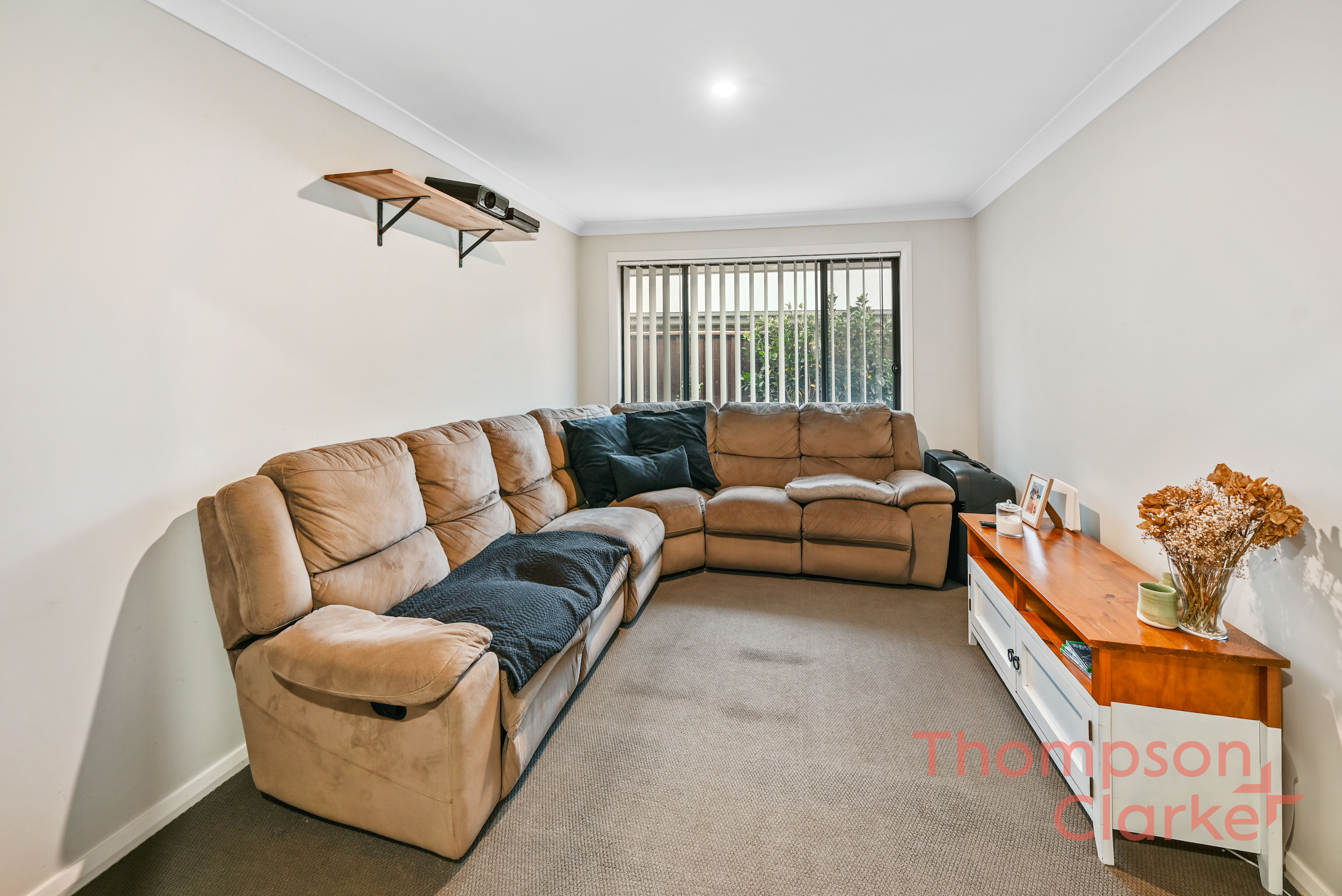 33 Grasshawk Drive, Chisholm - Thumbnail 3