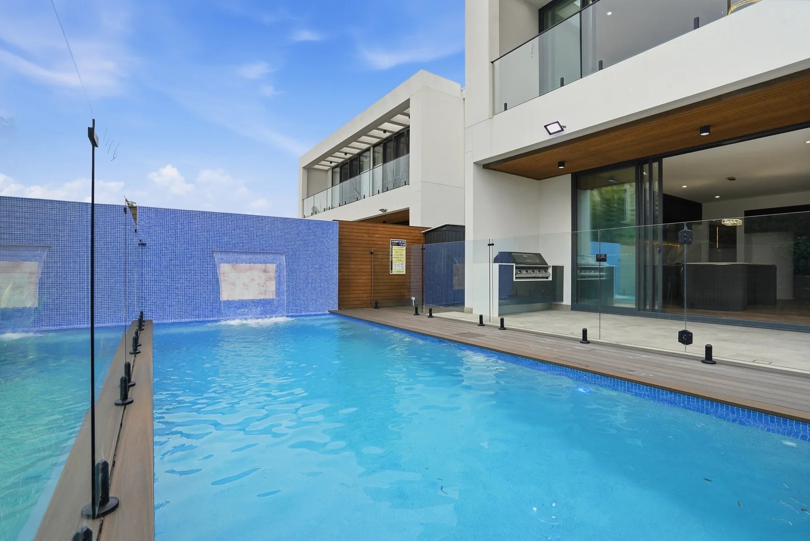 Rental properties & online application form