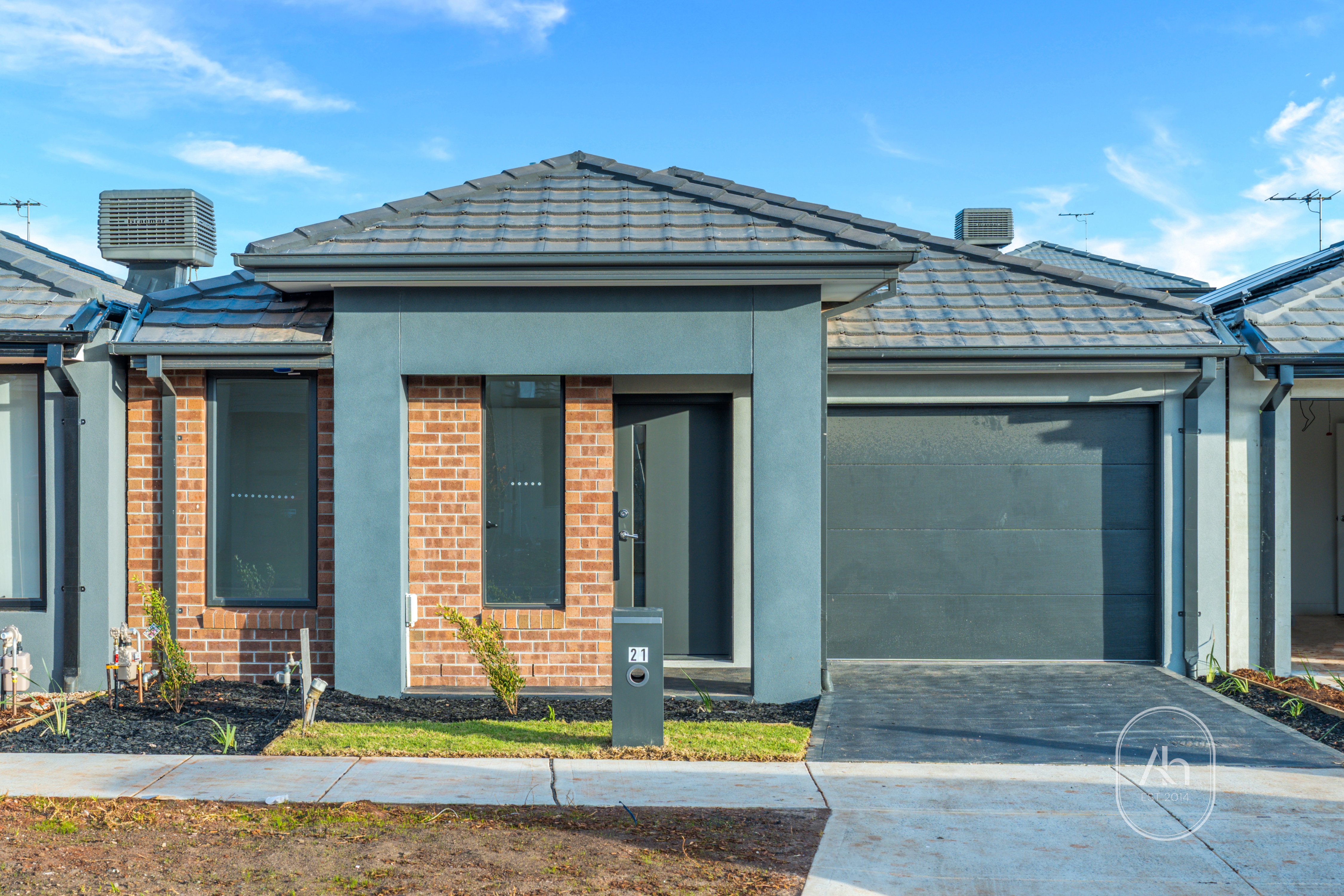 Rental properties & online application form
