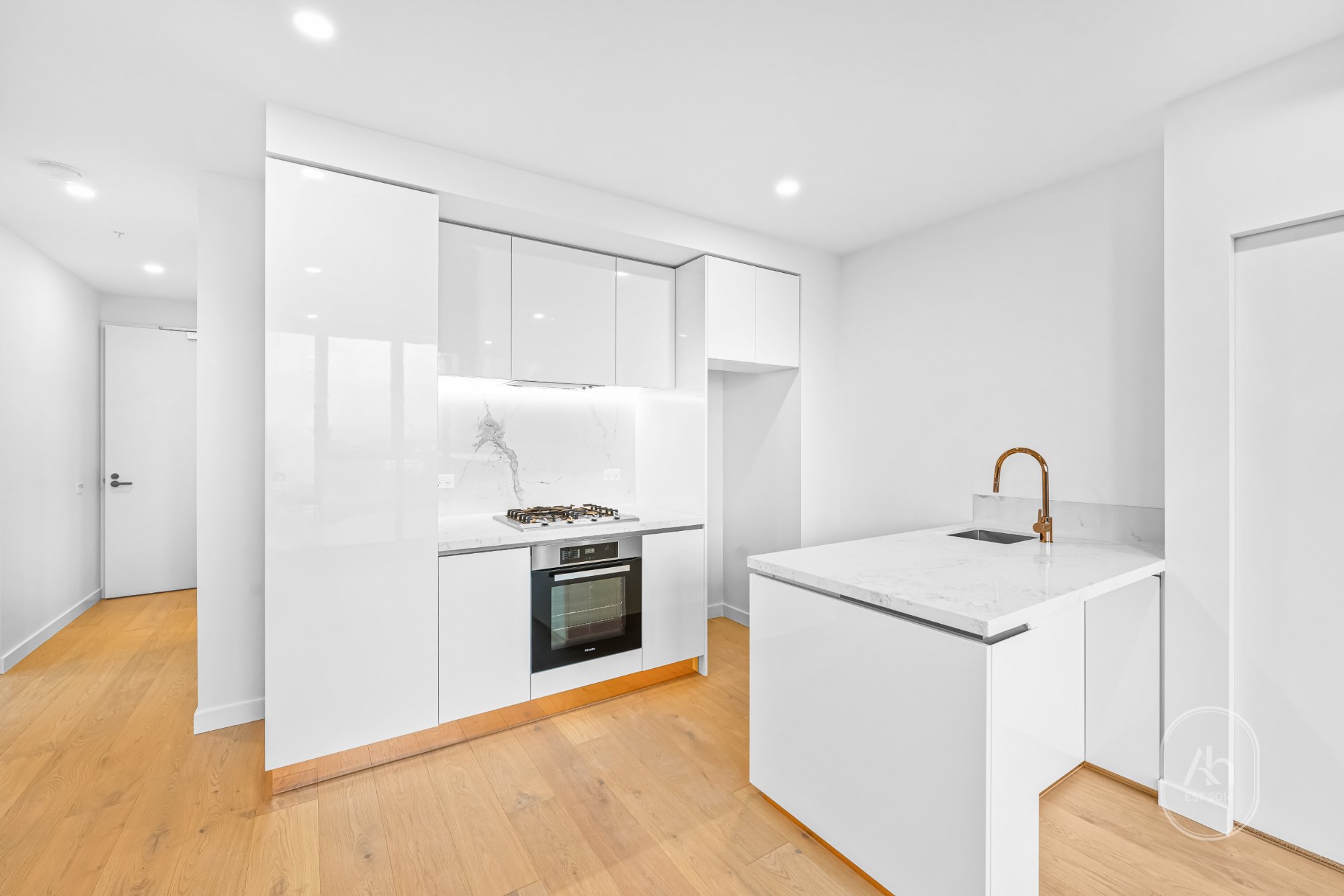 Rental properties & online application form