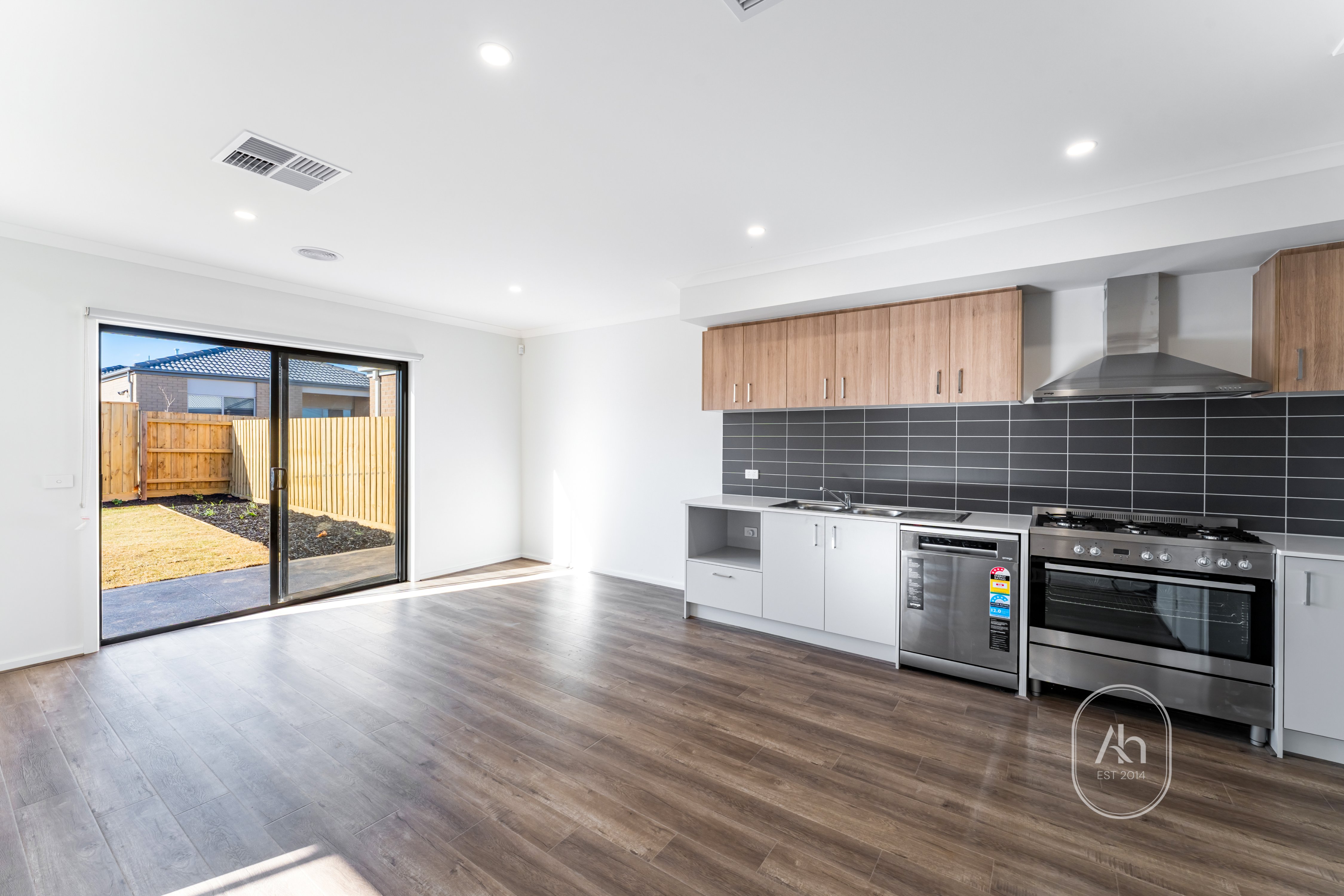 Rental properties & online application form