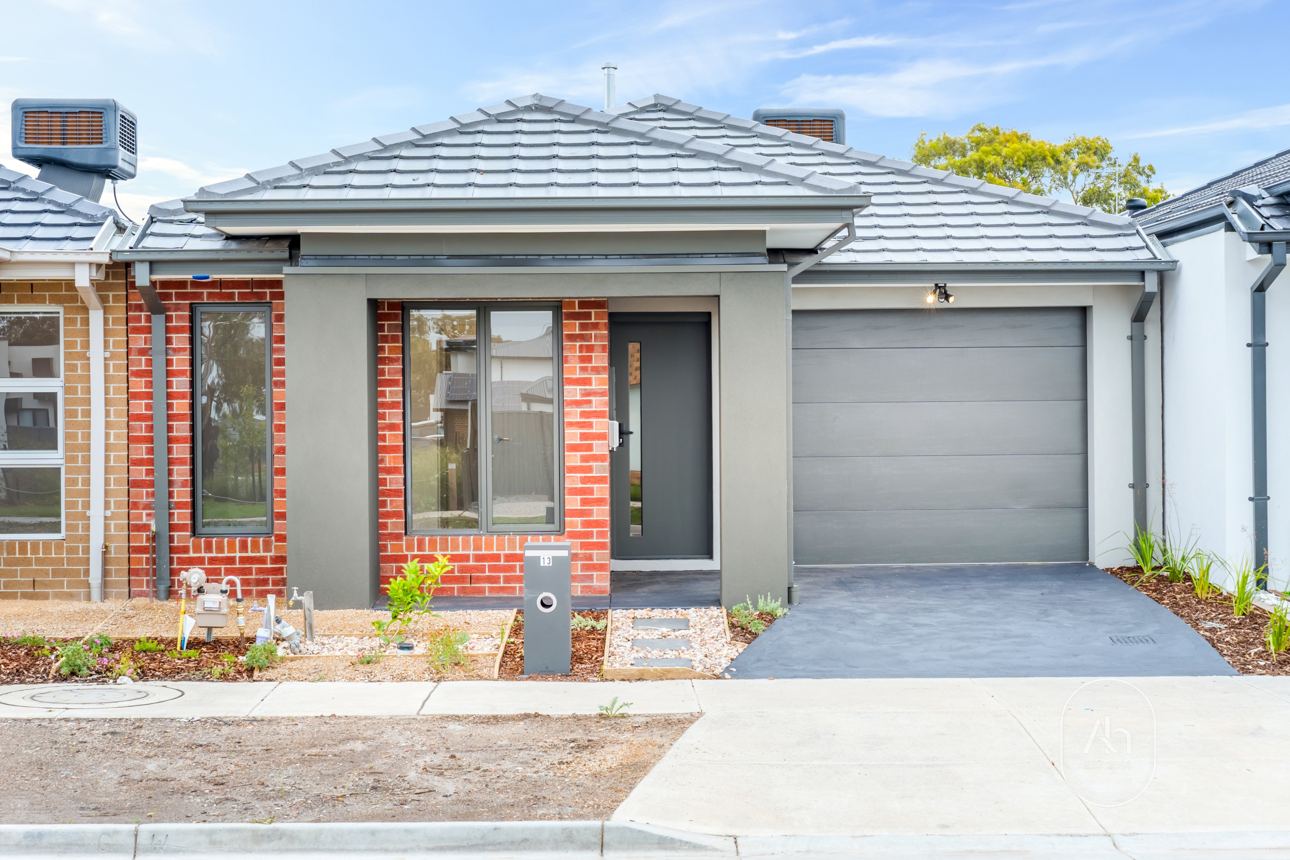 Rental properties & online application form