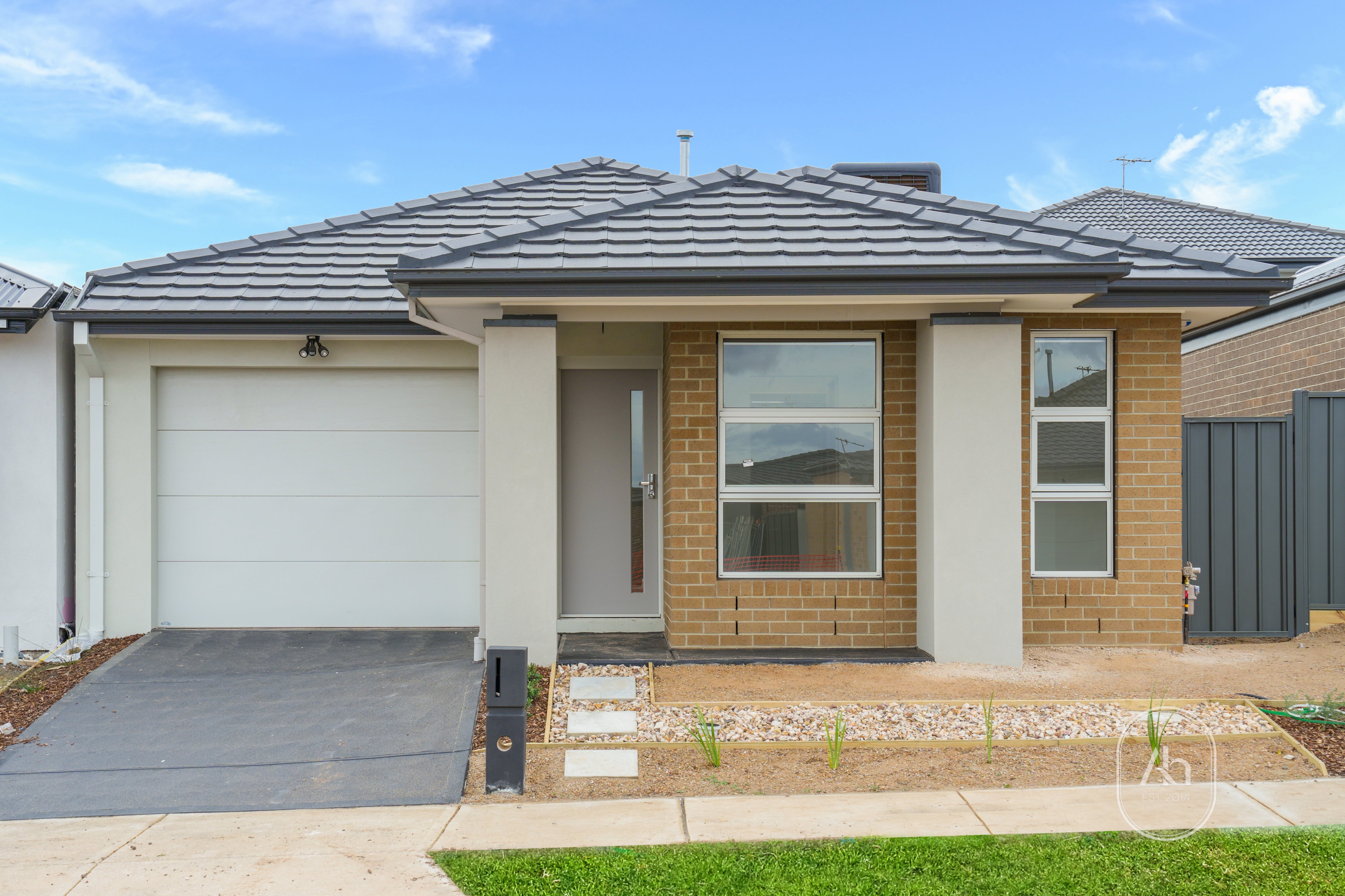 Rental properties & online application form