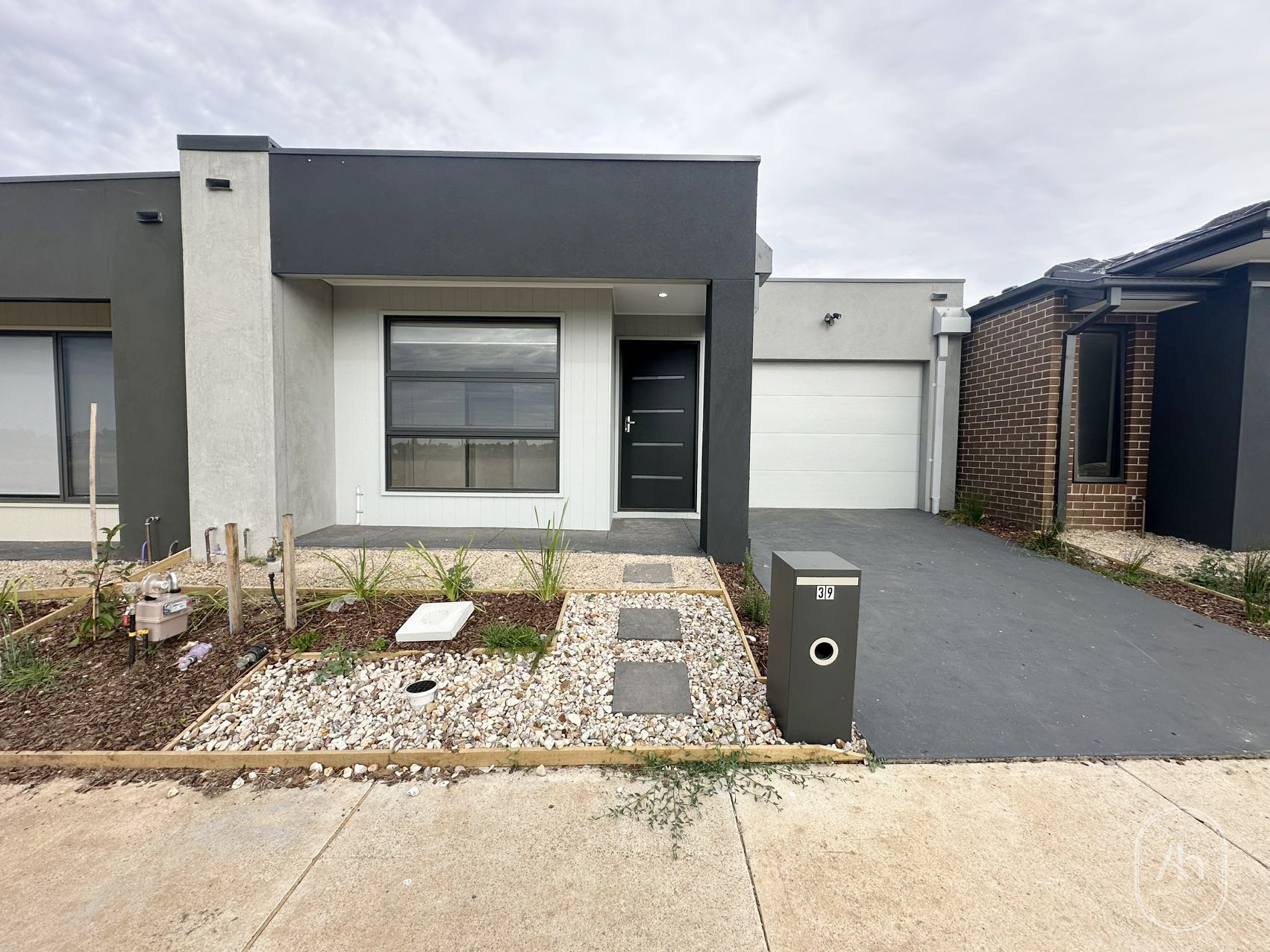 Rental properties & online application form