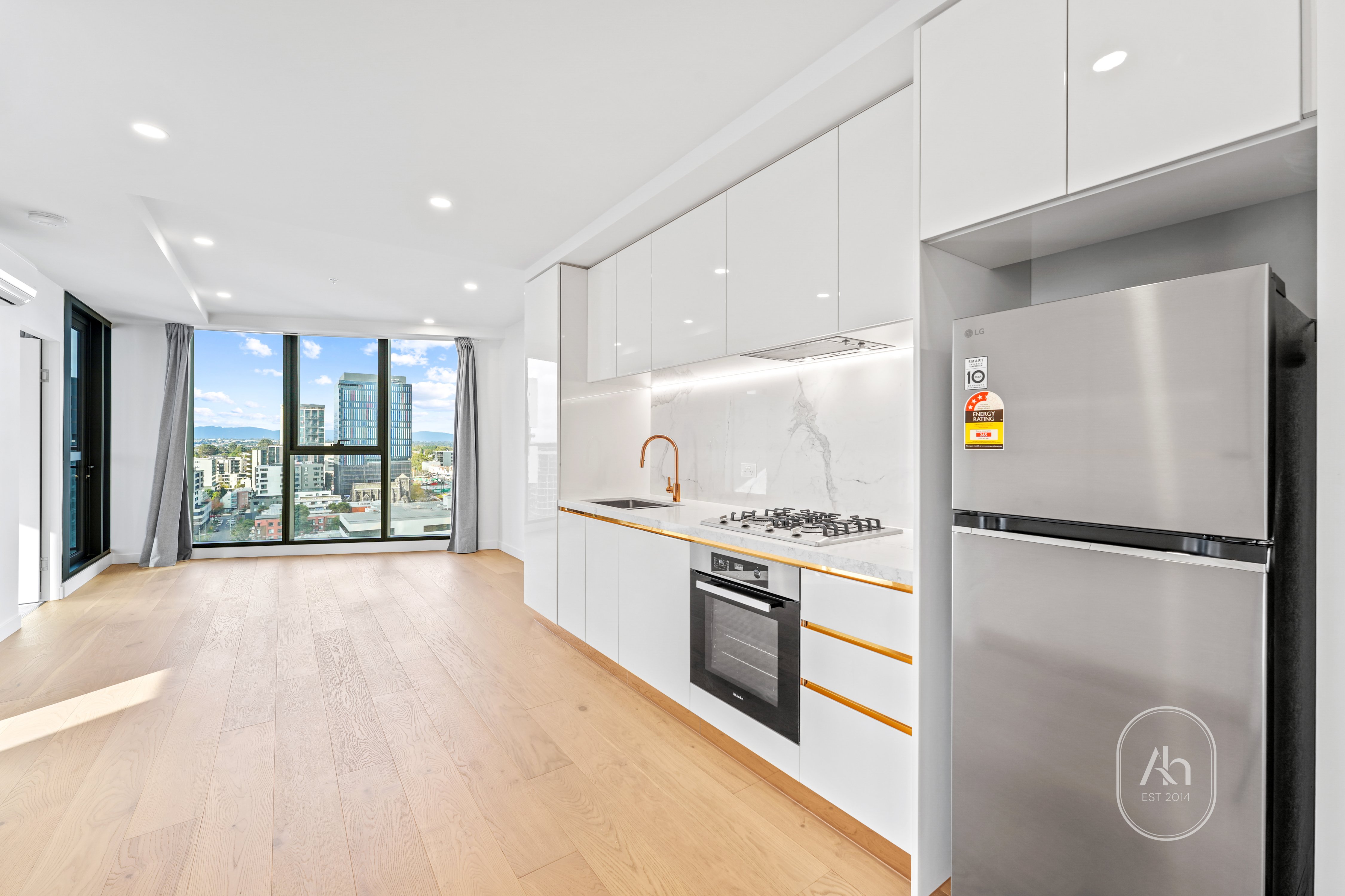 Rental properties & online application form