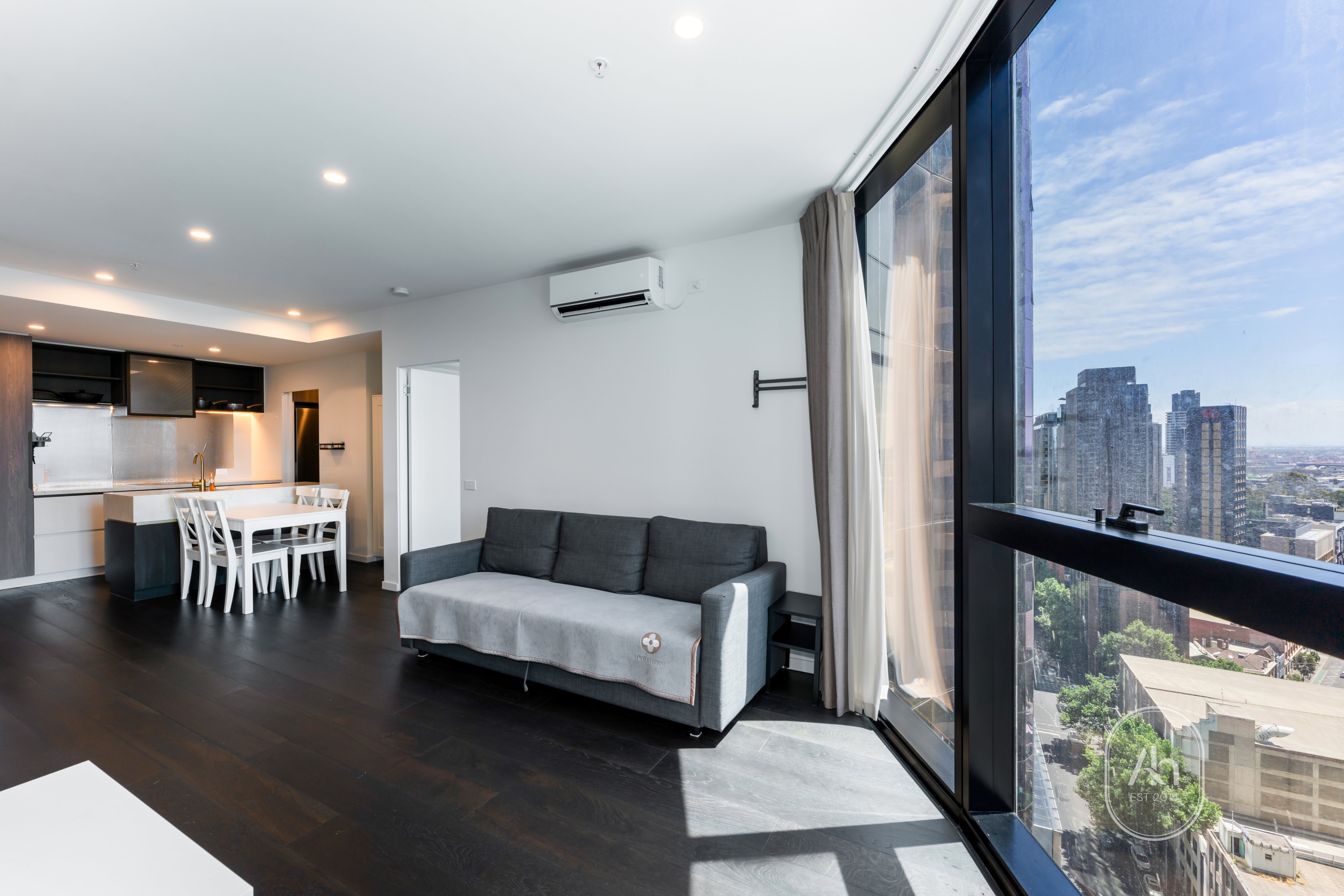 Rental properties & online application form