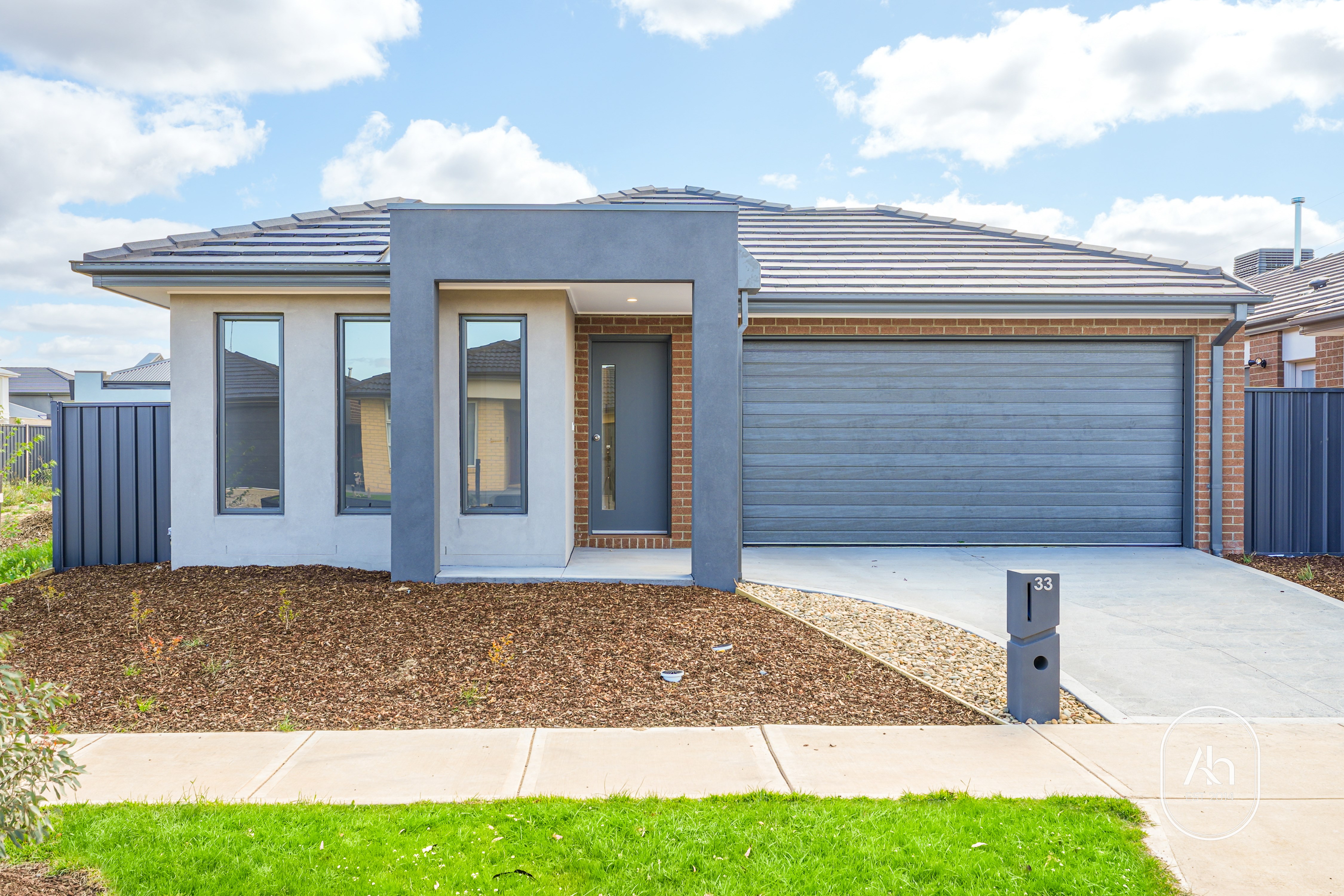 Rental properties & online application form