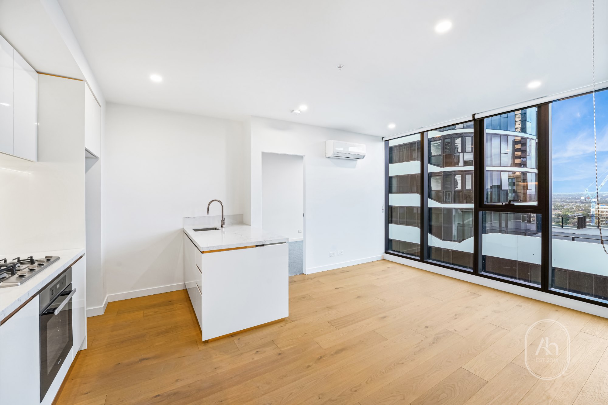 Rental properties & online application form