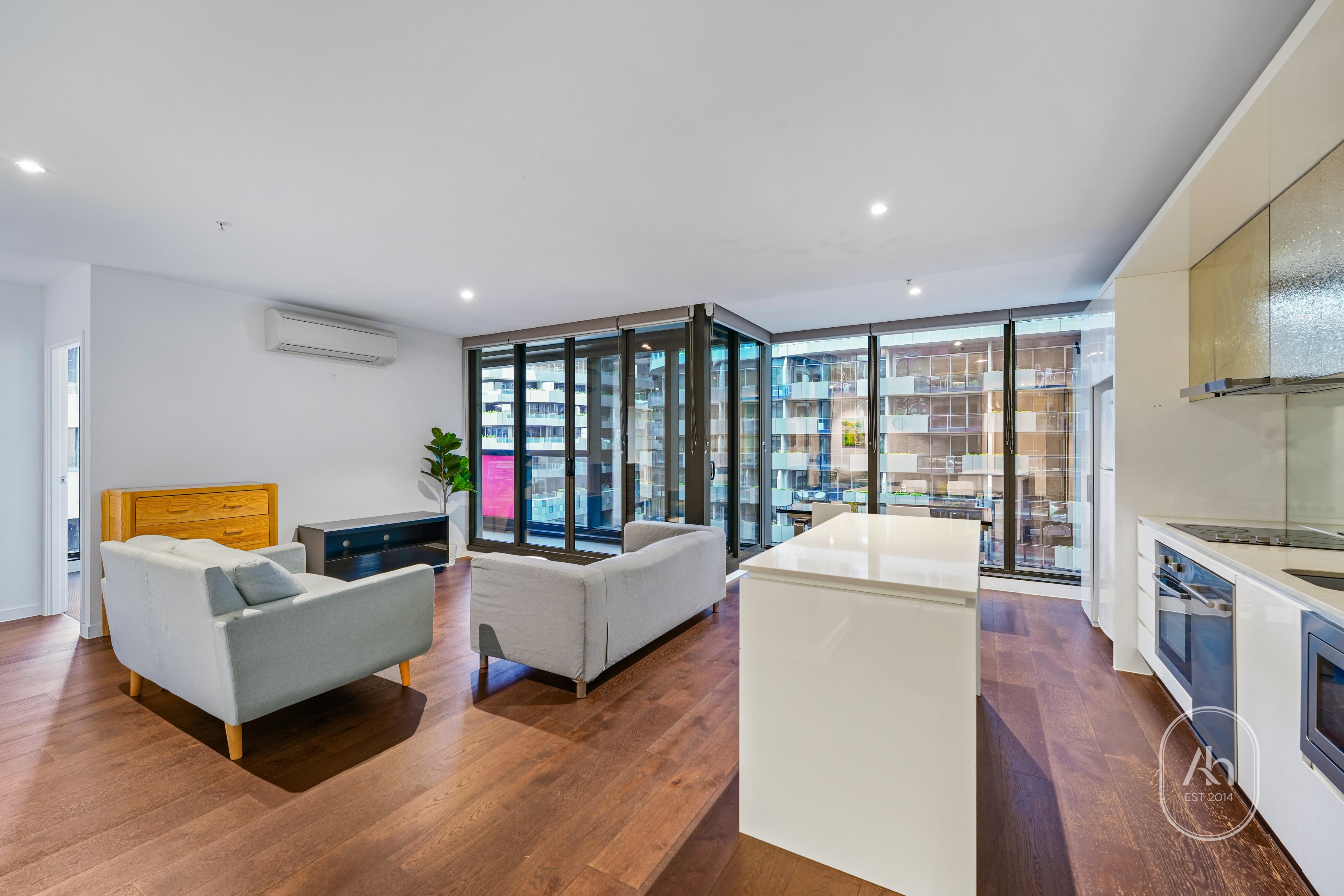 Rental properties & online application form