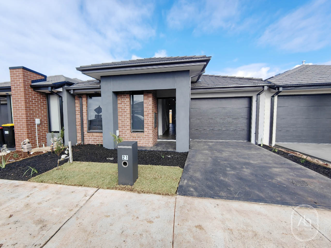 Rental properties & online application form