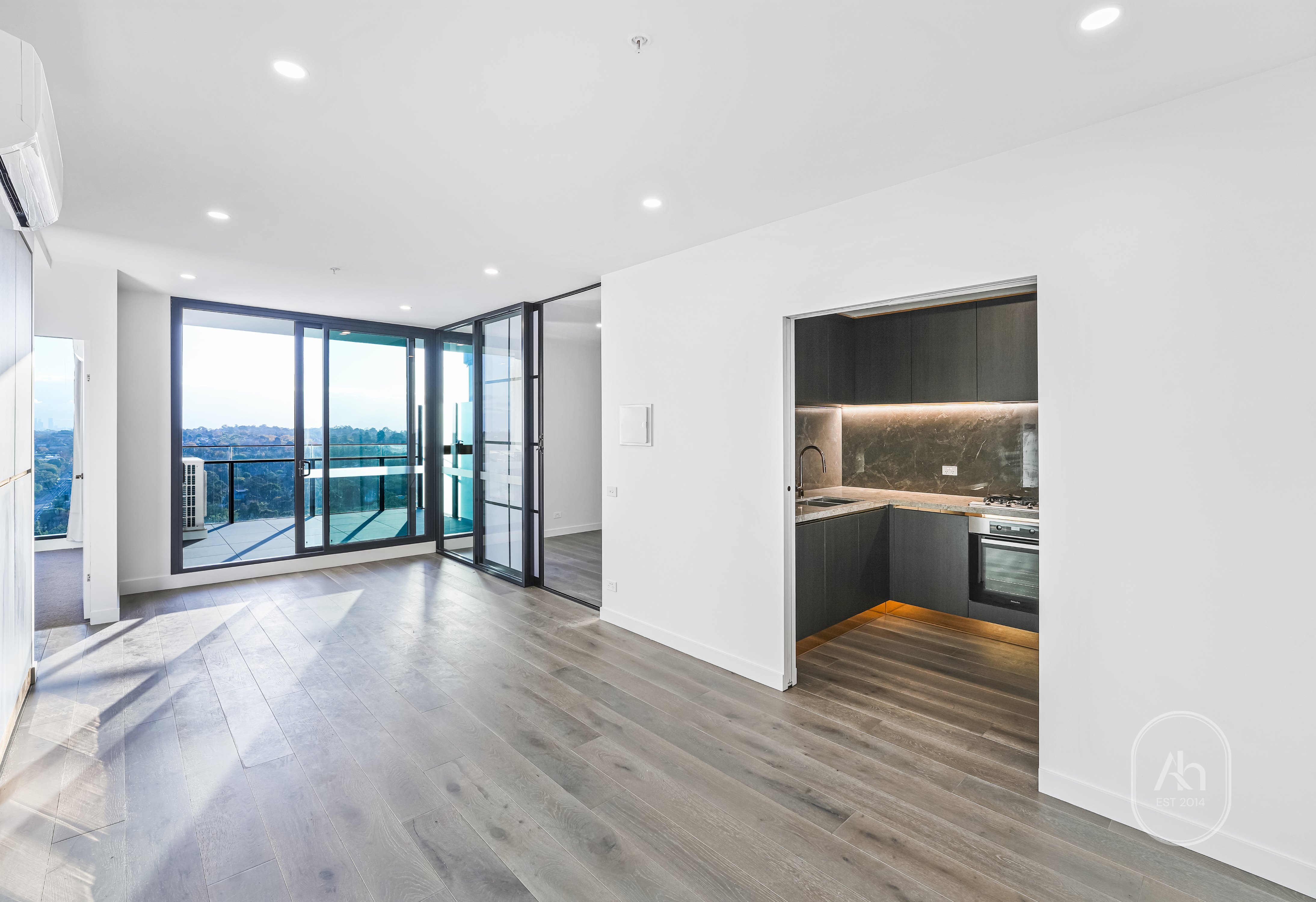 Rental properties & online application form
