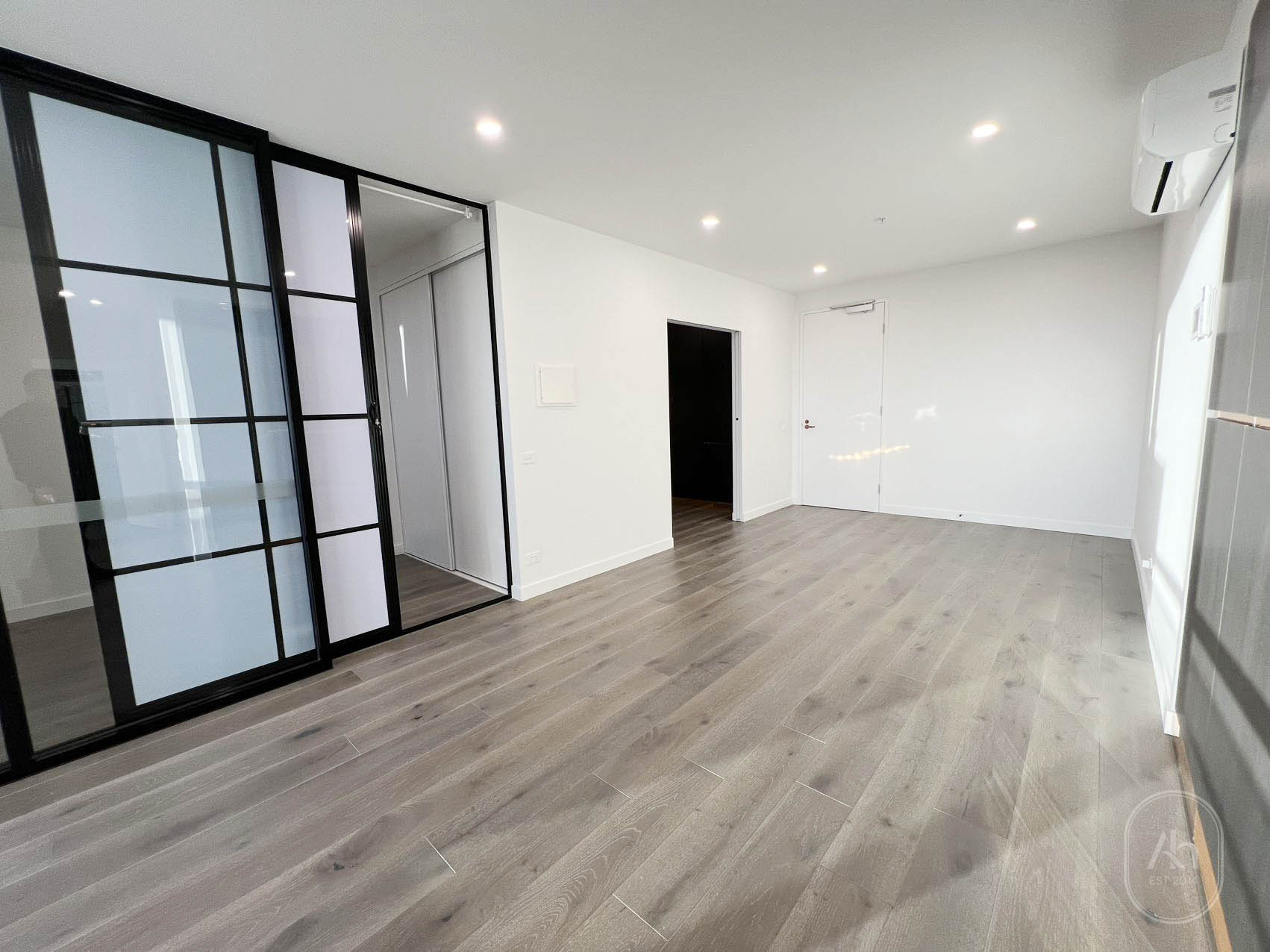Rental properties & online application form