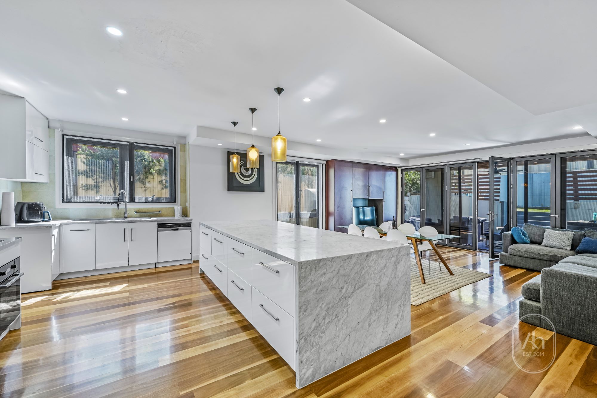 Rental properties & online application form