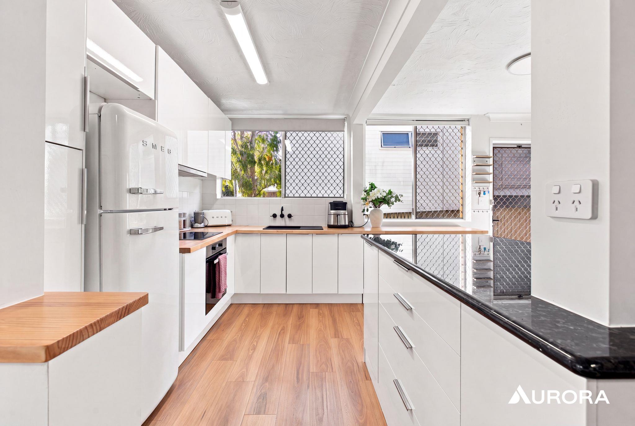 2/22 Wooloowin Avenue, Wooloowin For Lease by Aurora Property