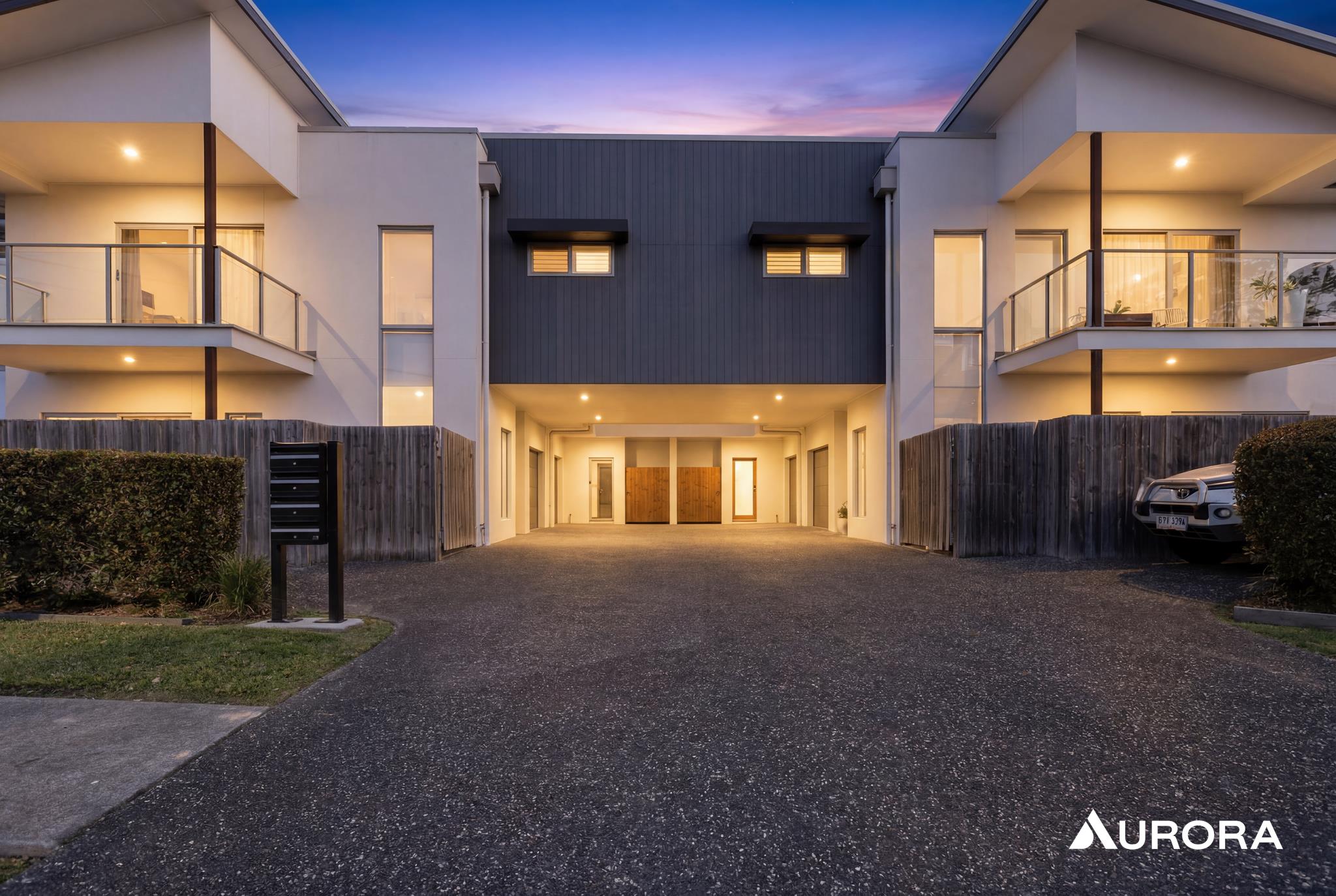 2/51 Steele Street, Holland Park For Lease by Aurora Property