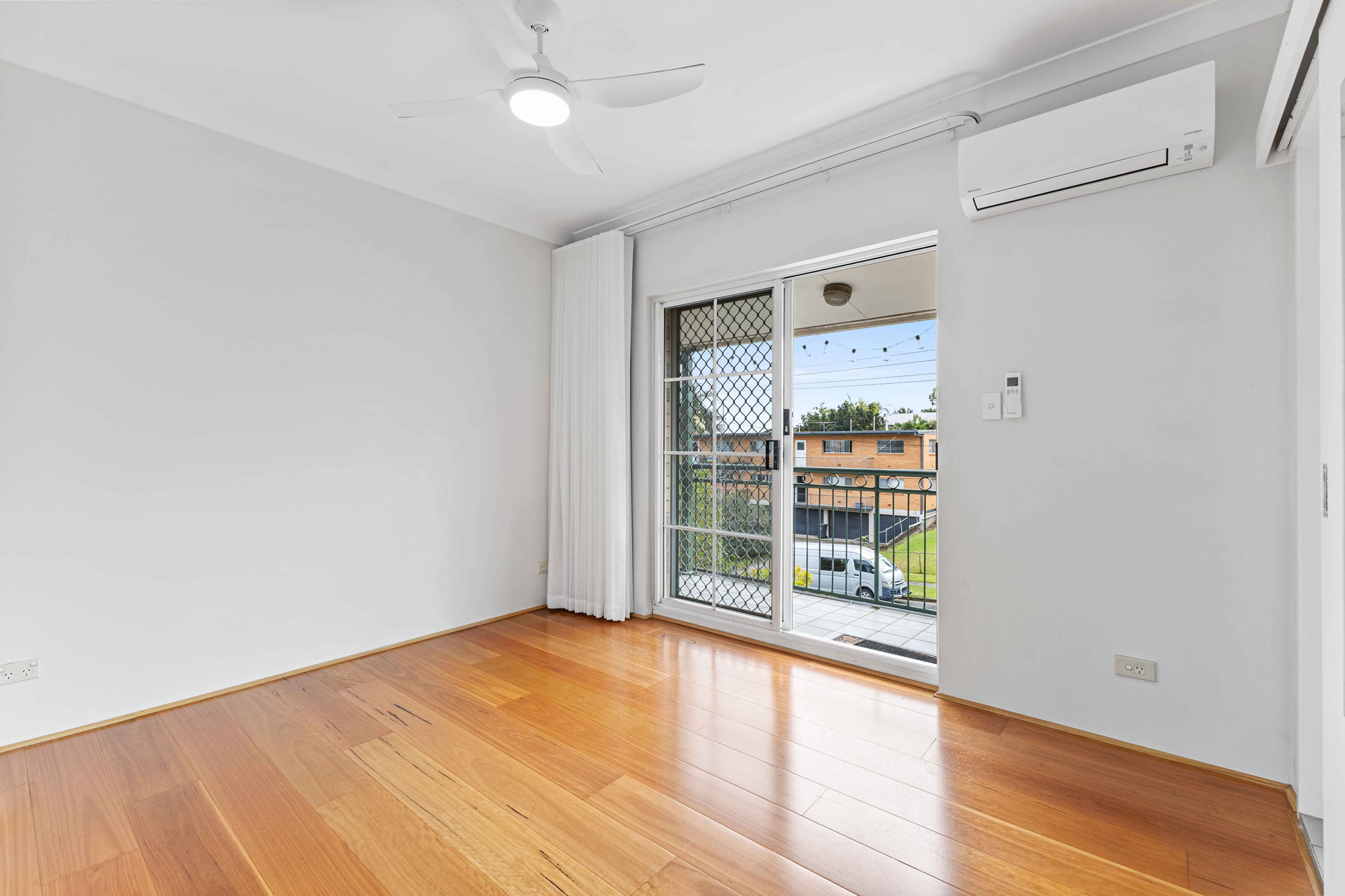 4/139 Hudson Road, Albion Leased by Aurora Property - image 5
