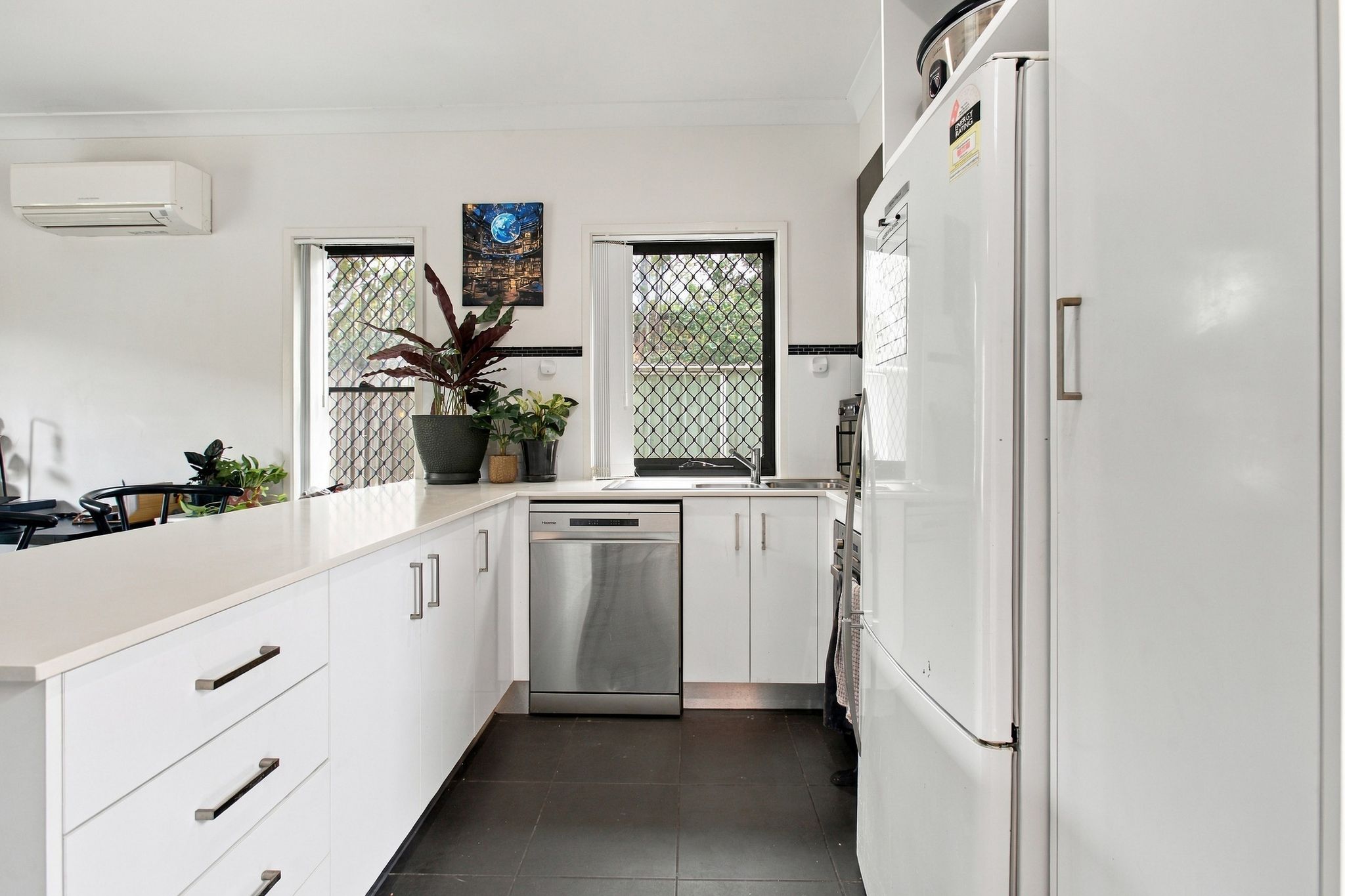10/247 Aberdeen Parade, Boondall For Lease by Aurora Property - image 2