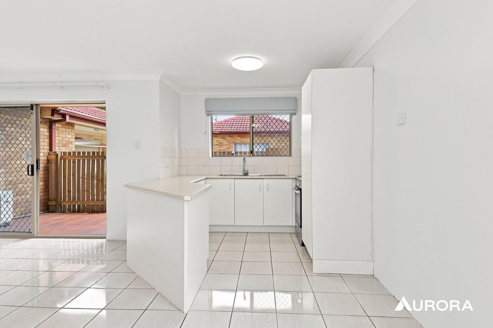 1/169 Nudgee Road, Ascot Leased by Aurora Property - image 5