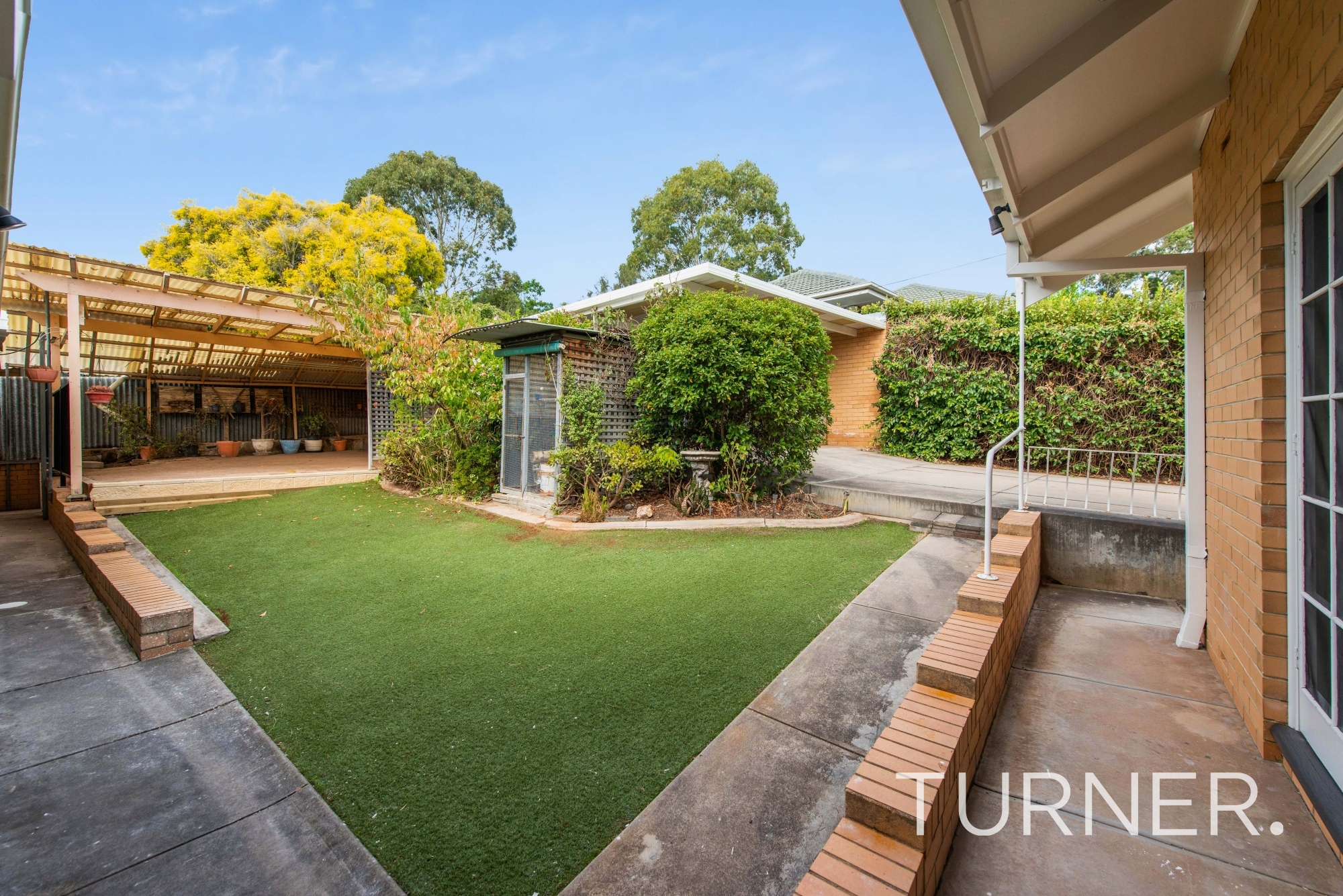  2 Bonview Avenue