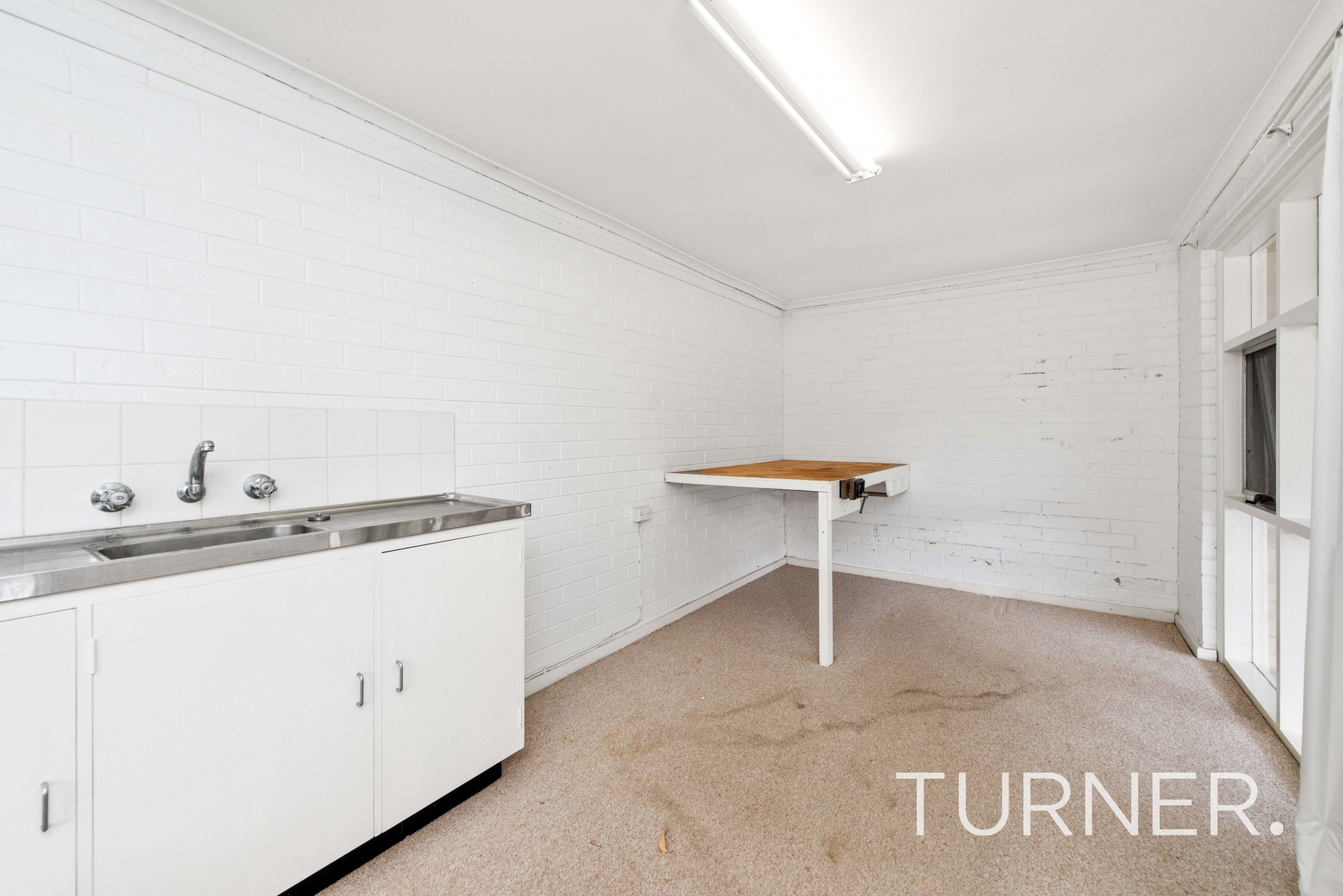 2 Bonview Avenue