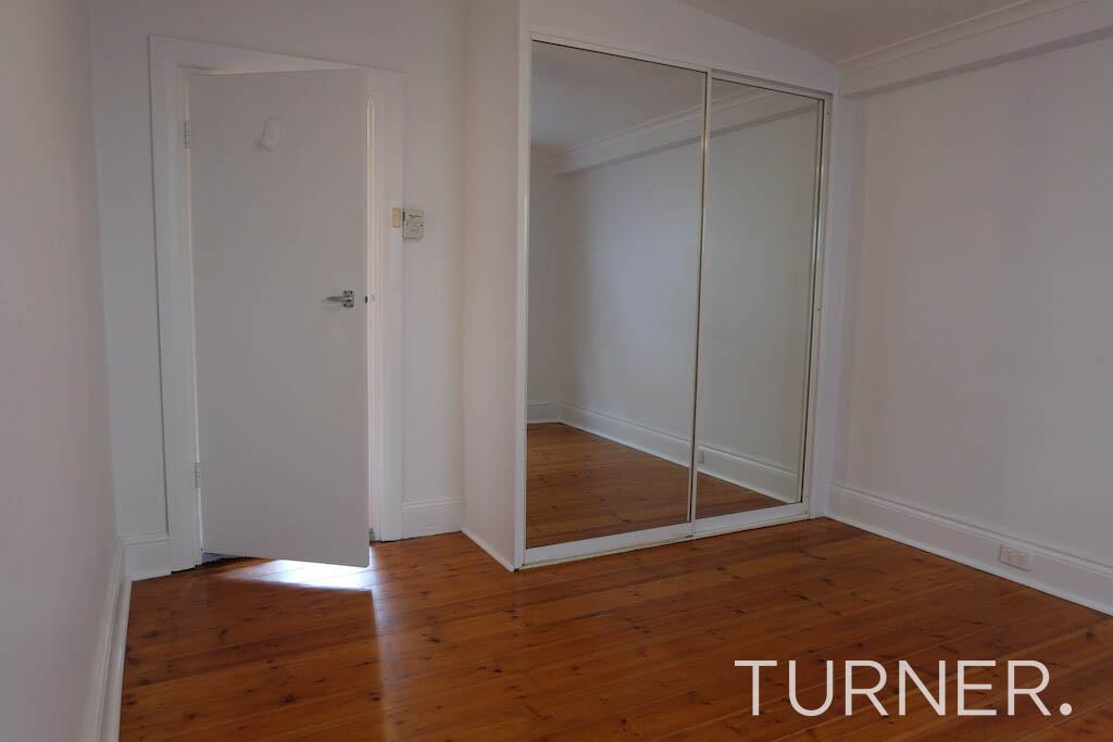 19 First Street, Brompton - Thumbnail 5