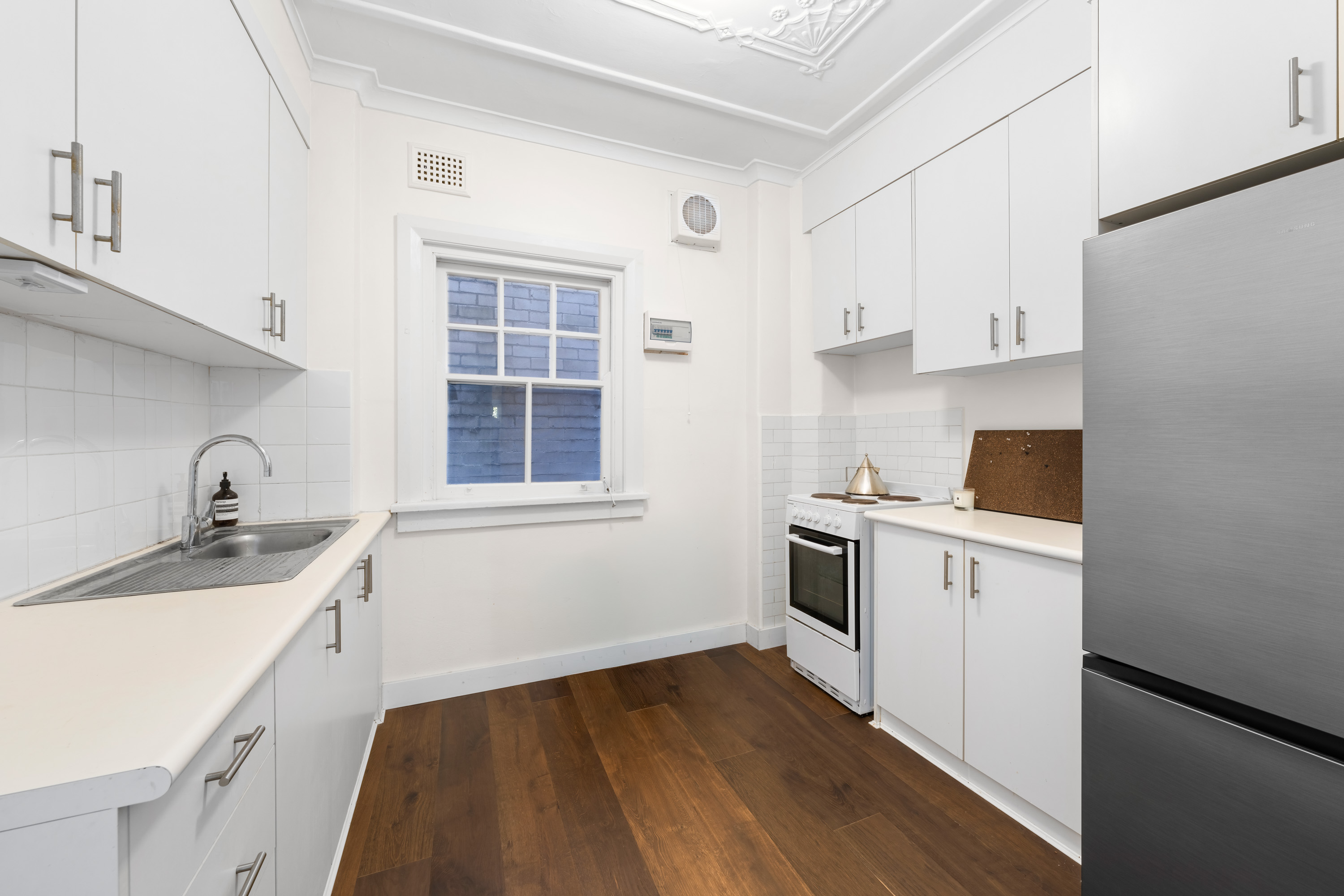 17/8B Hughes Street, Potts Point For Lease by Sydney Sotheby's International Realty - image 2