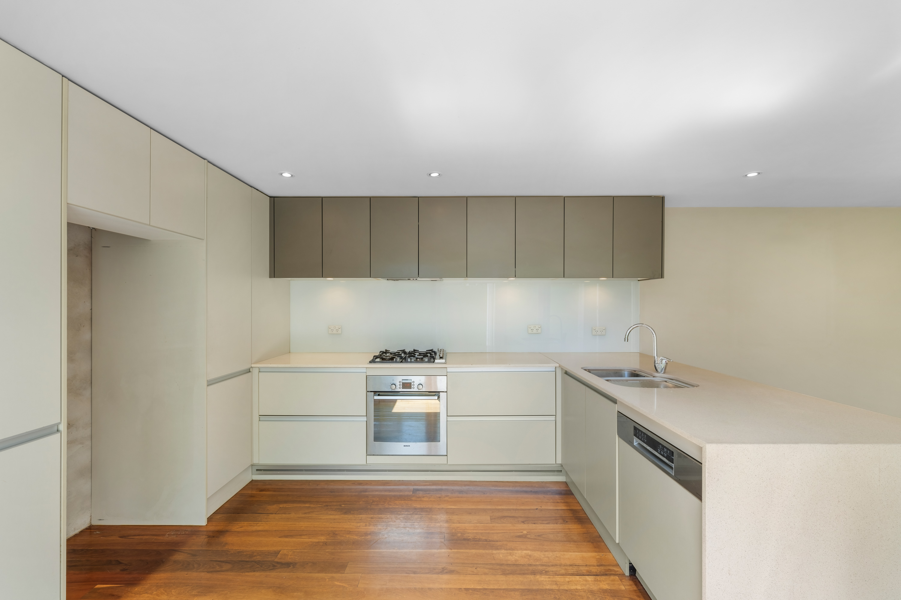 17 Bathurst Street, Woollahra For Lease by Sydney Sotheby's International Realty - image 4