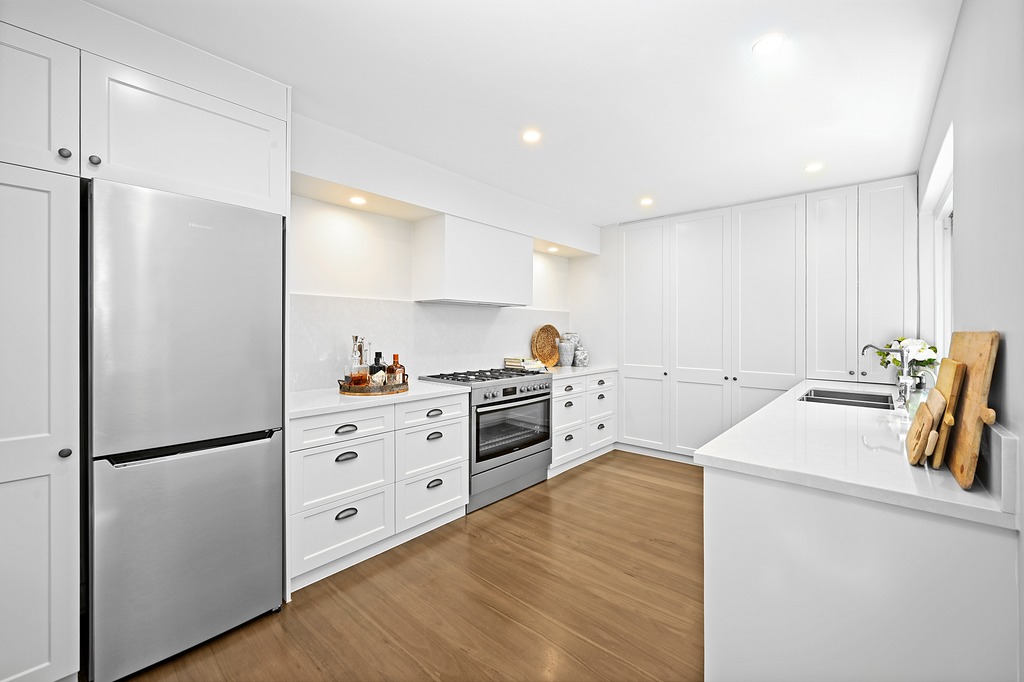 241 Riley Street, Surry Hills For Lease by Sydney Sotheby's International Realty - image 6