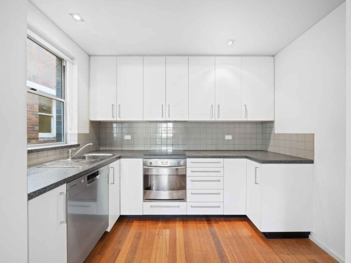 7/90 Coogee Bay Road, Coogee For Lease by Sydney Sotheby's International Realty - image 2