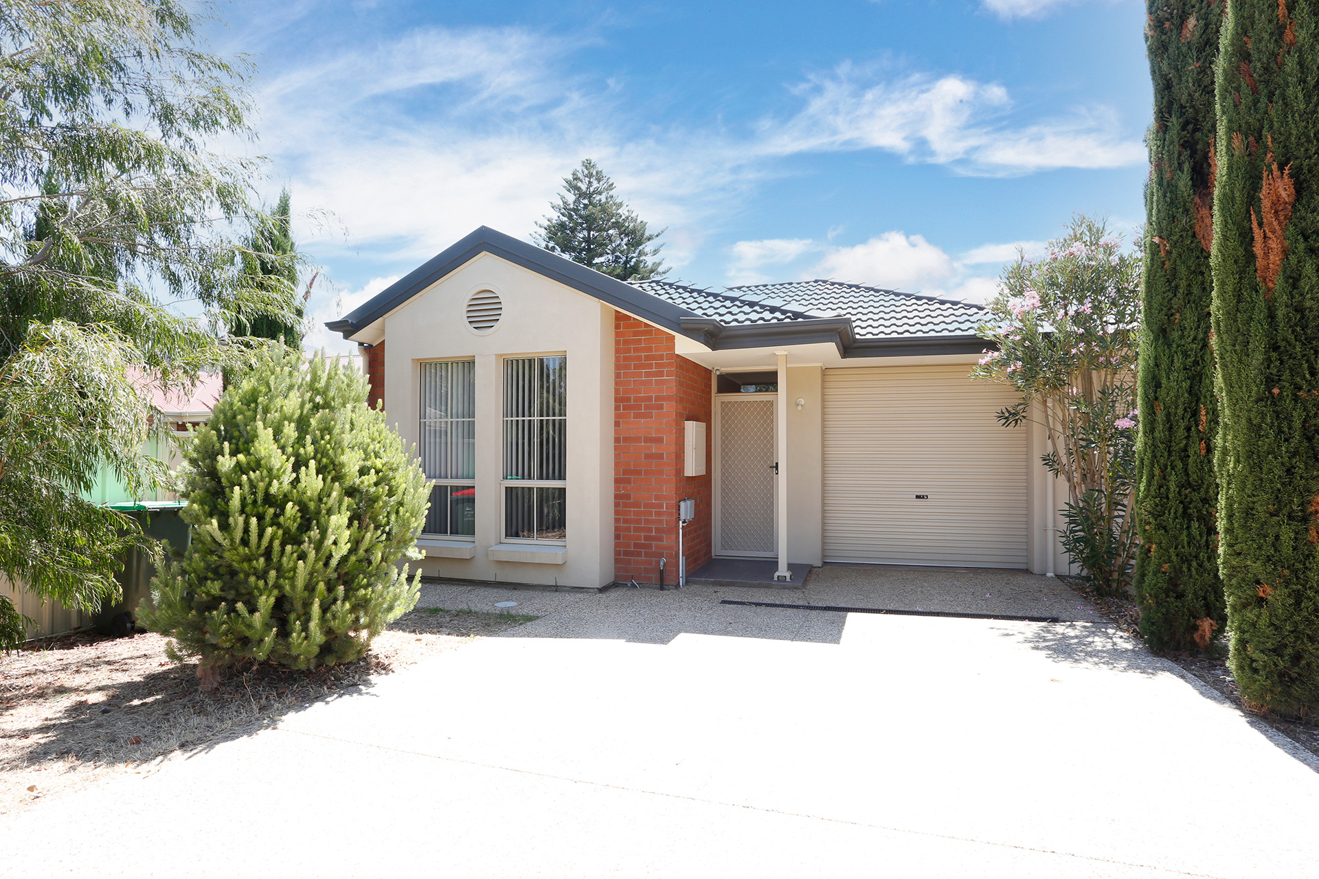 Rental properties & online application form
