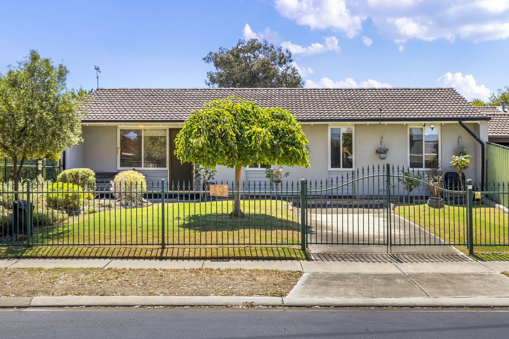 Rental properties & online application form