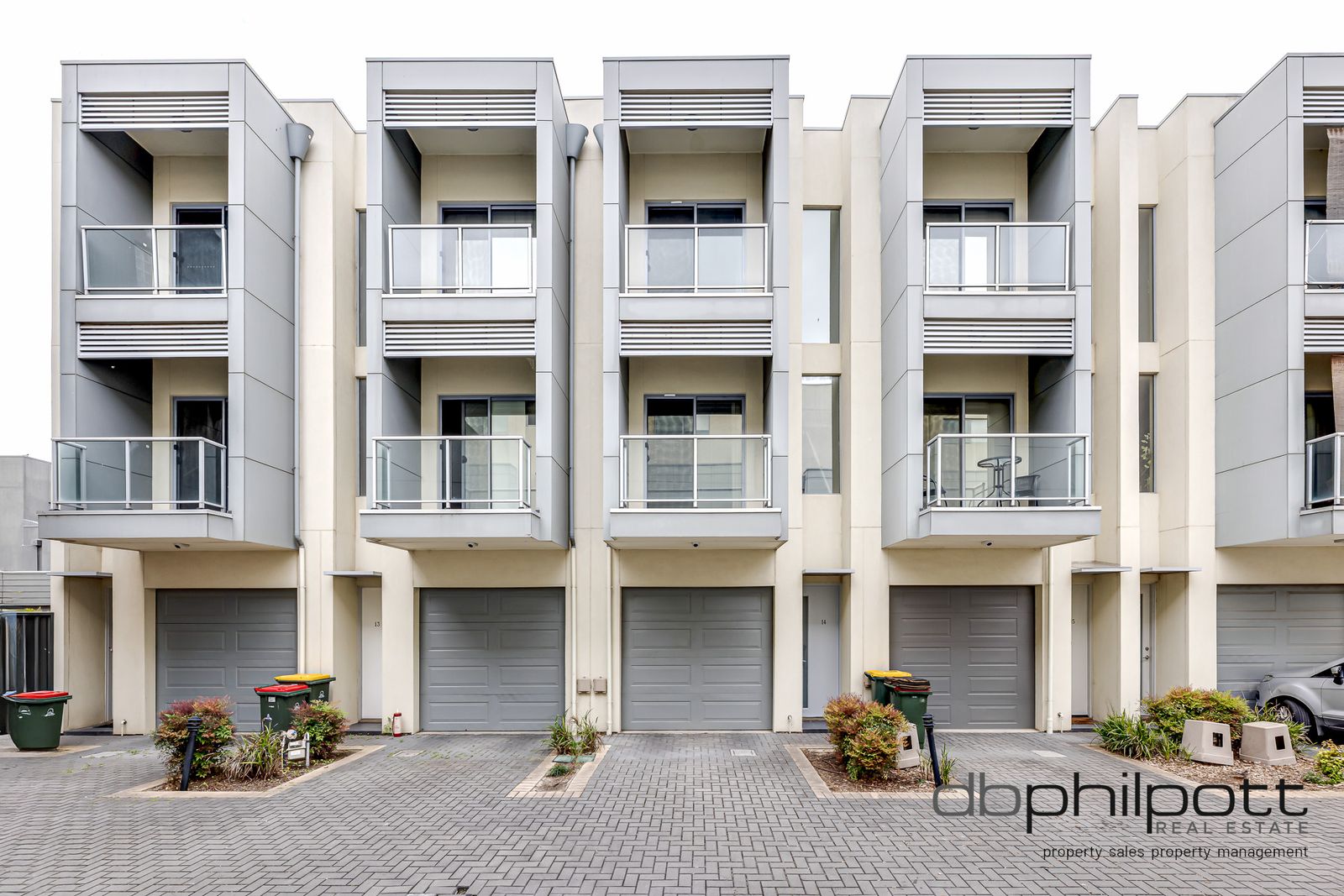 Rental properties & online application form