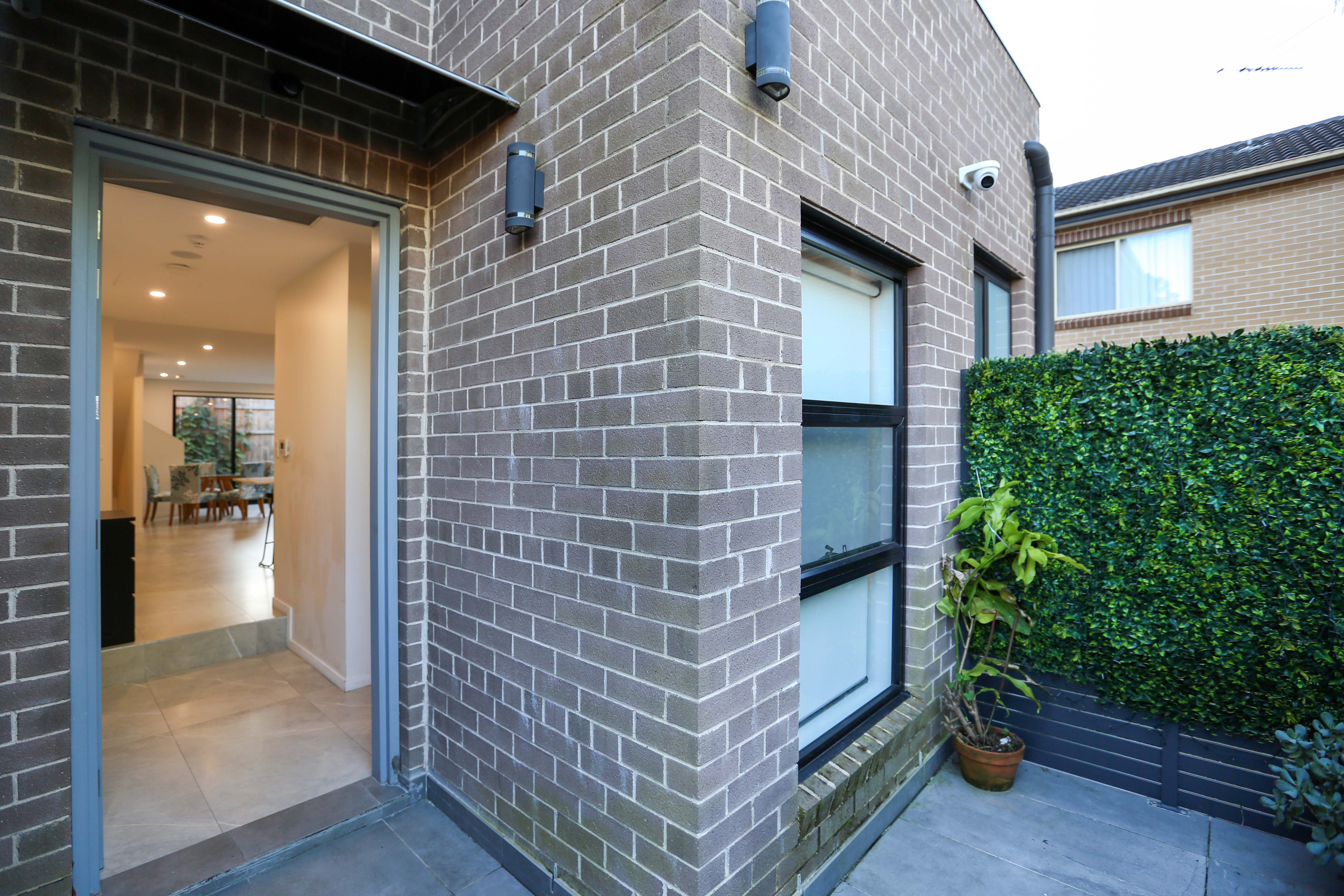 Rental properties & online application form