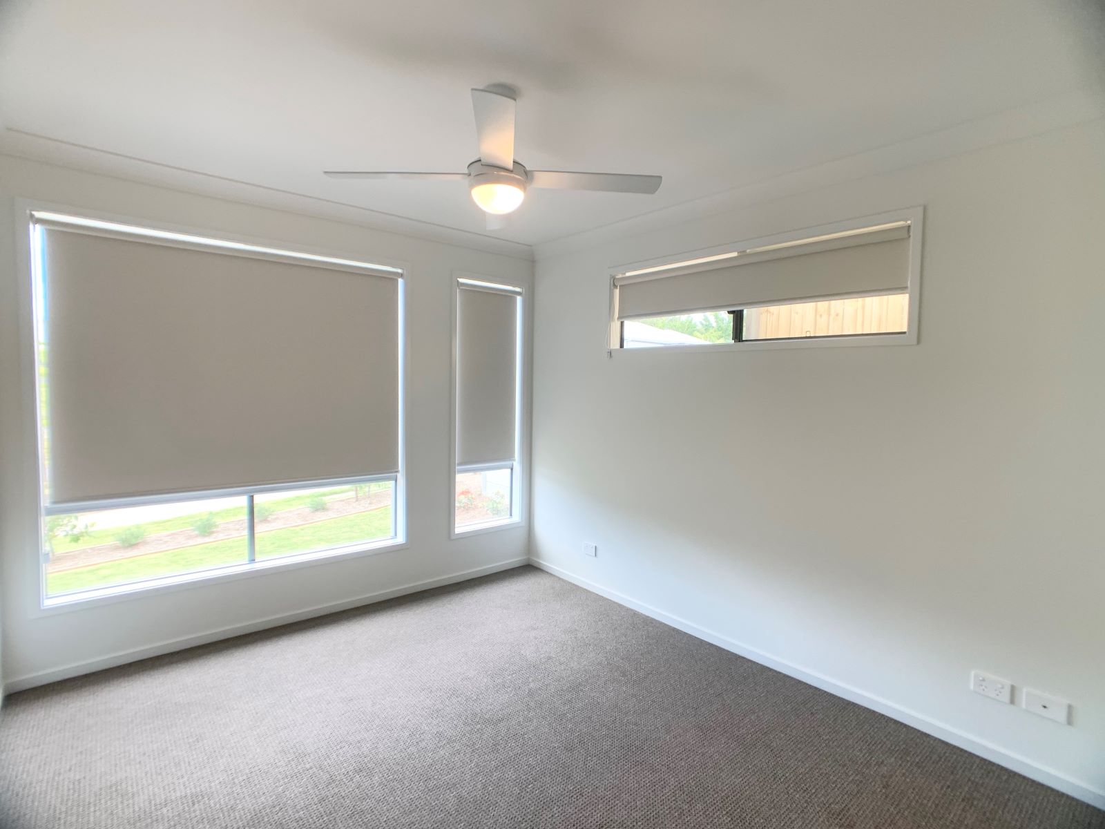 1/8 Sapphire Street, PARK RIDGE