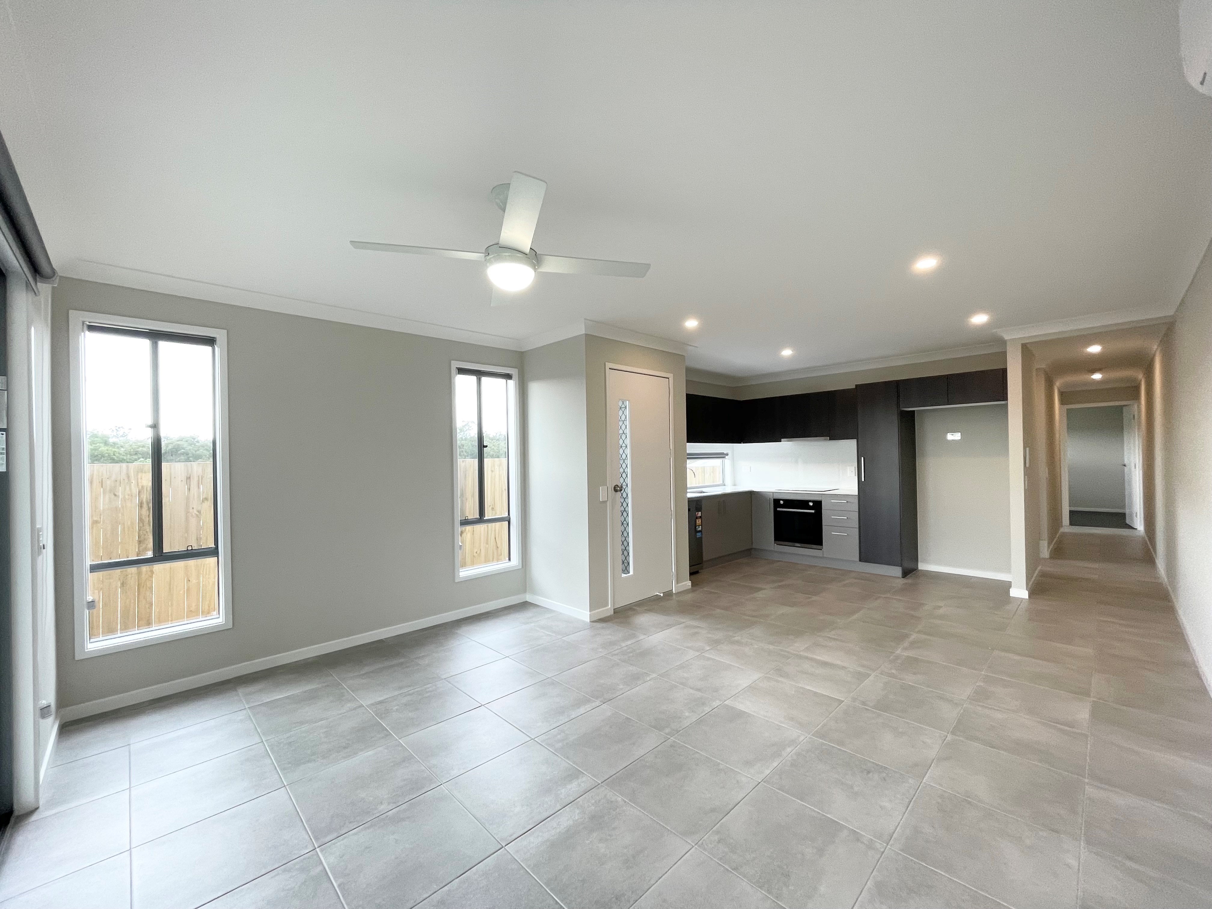 2/25 Gem Circuit, PARK RIDGE