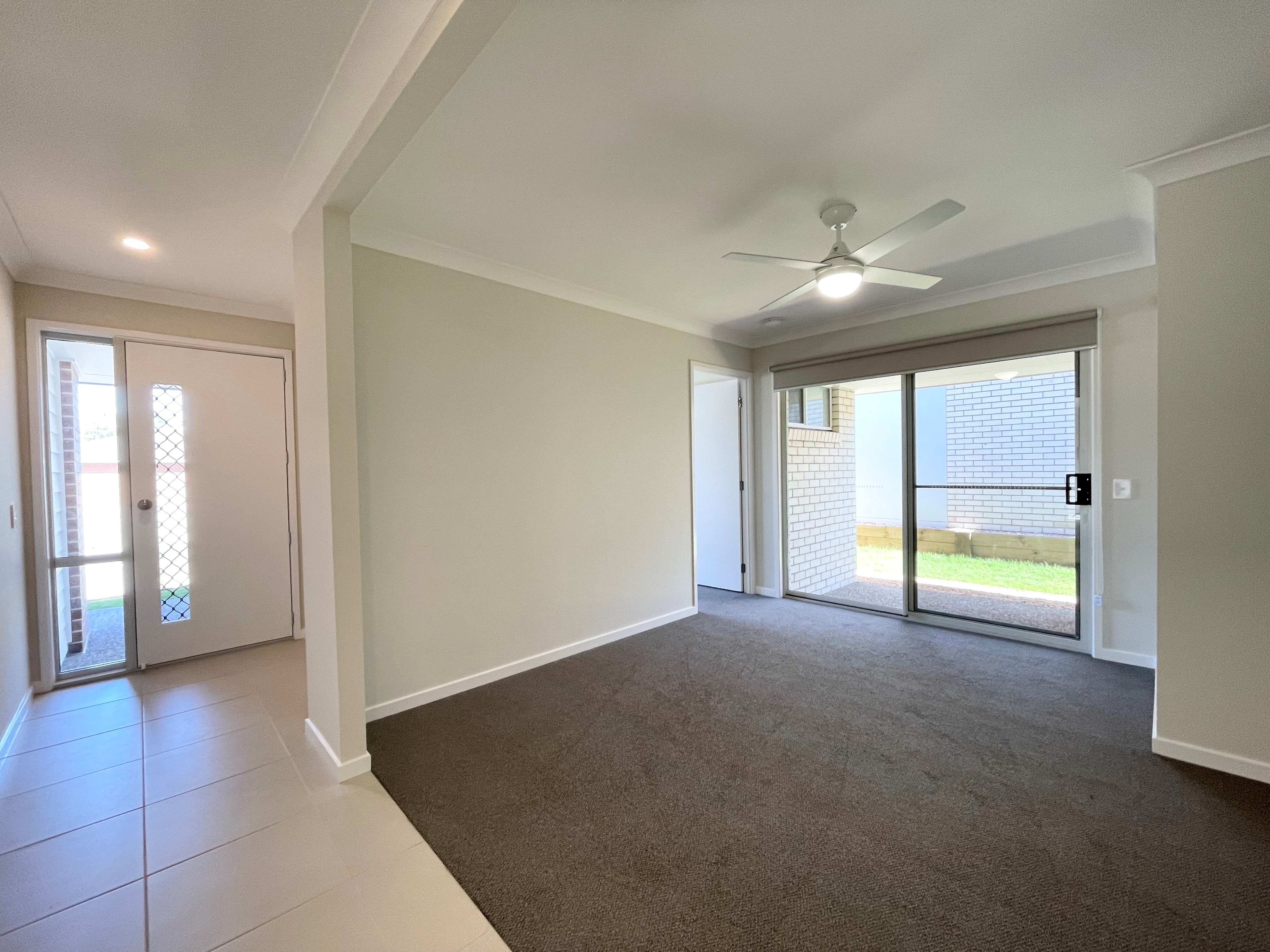 6 Riverlily Crescent, BELLBIRD PARK