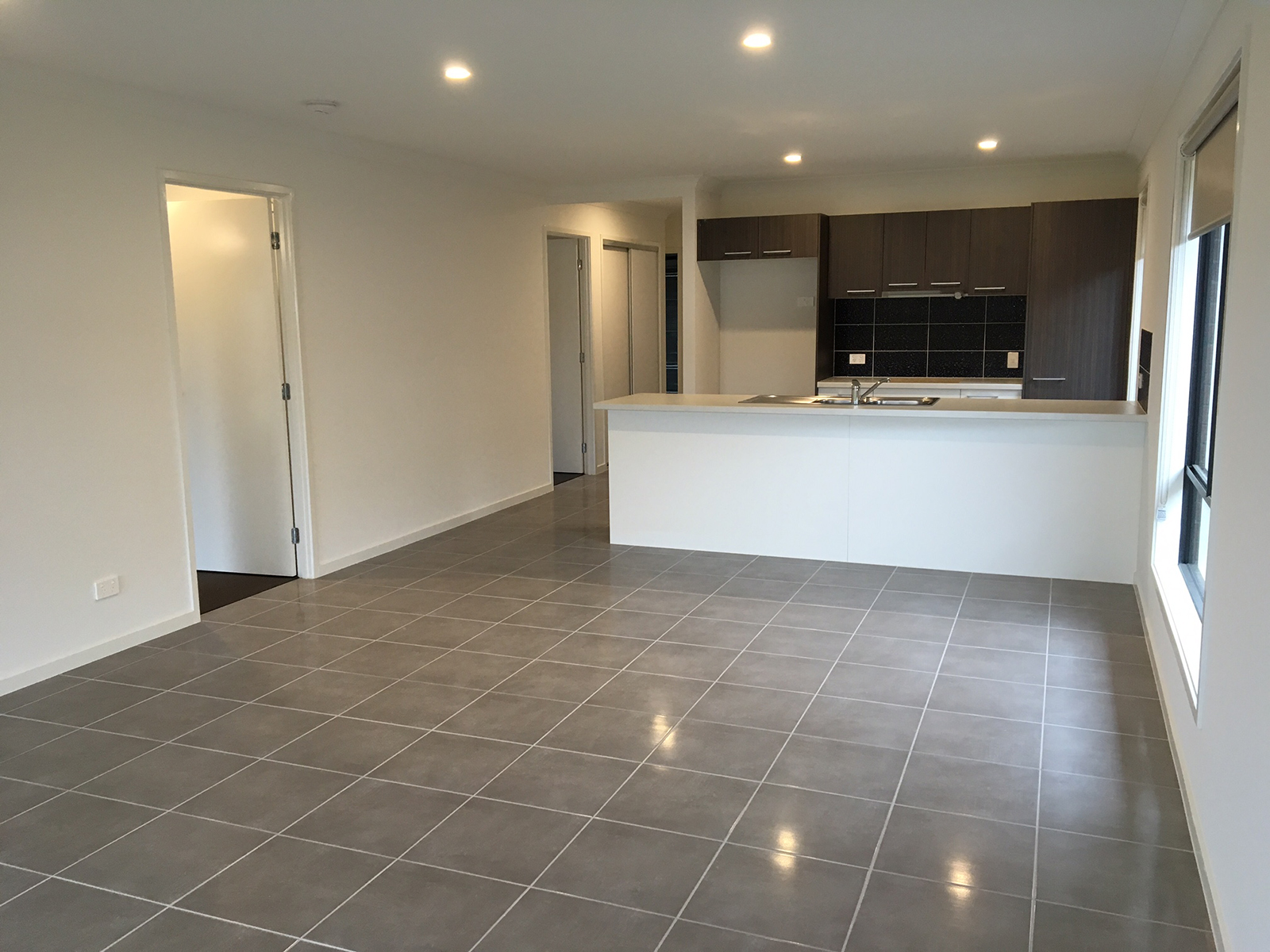 11 Bell Street, SILKSTONE