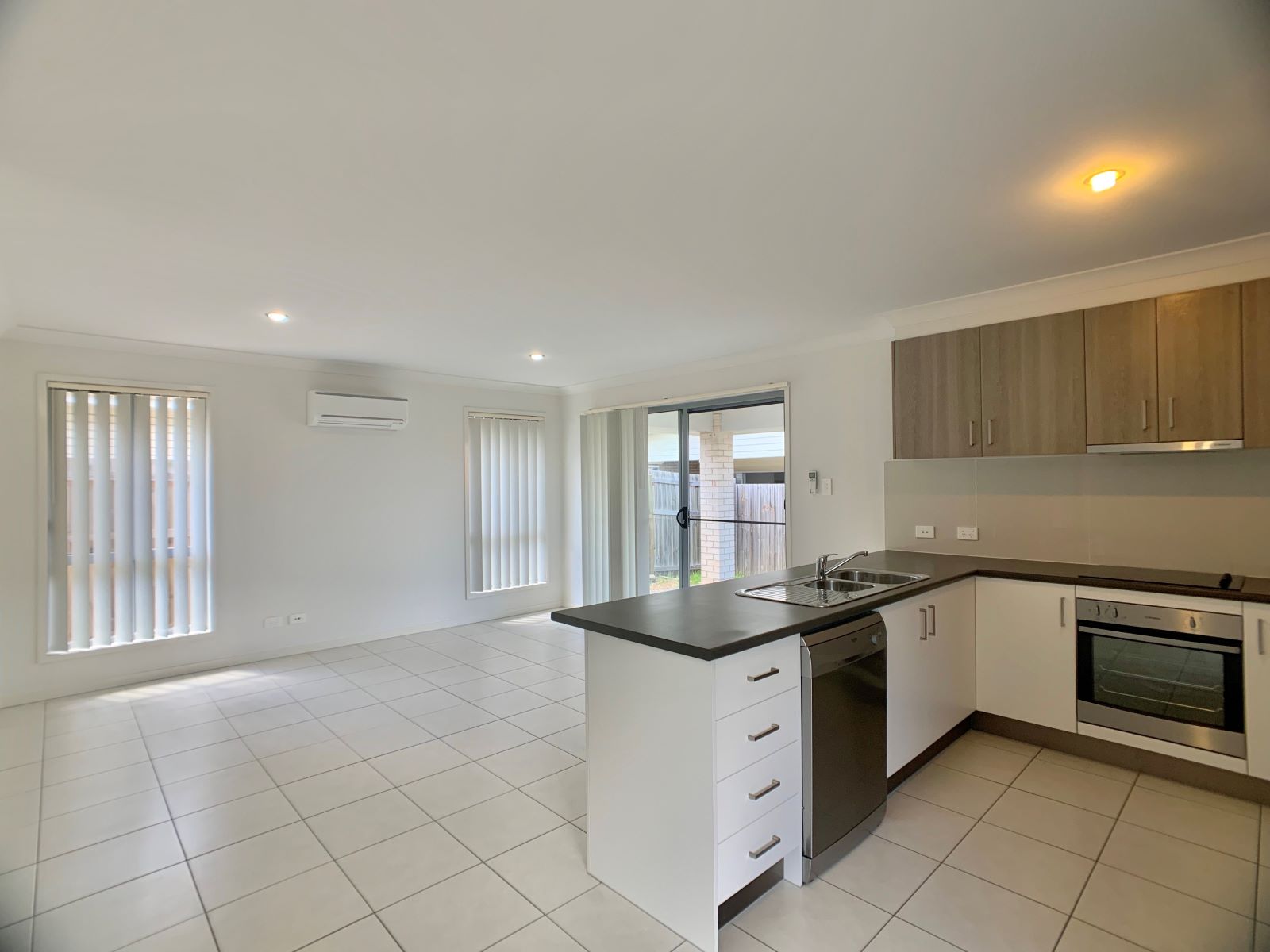 76 Fitzpatrick Circuit, AUGUSTINE HEIGHTS
