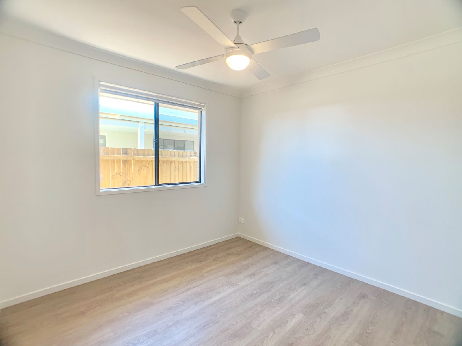 33 Viewland Crescent, THORNLANDS