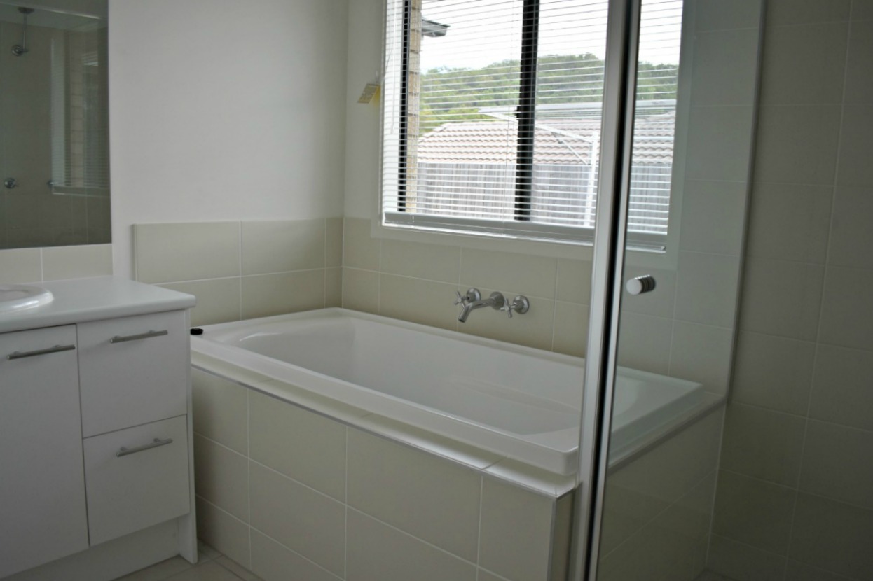 17 Nevron Drive, BAHRS SCRUB
