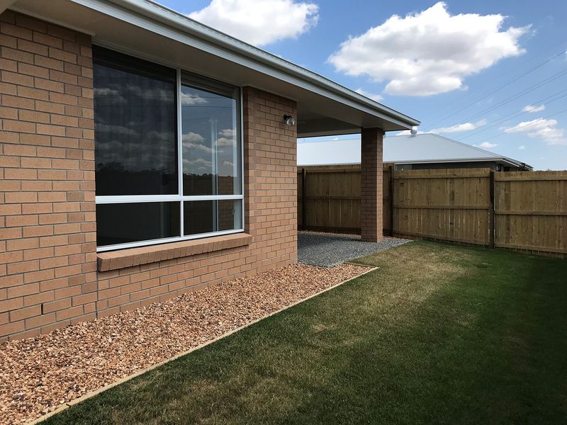 24 Como Way, REDBANK