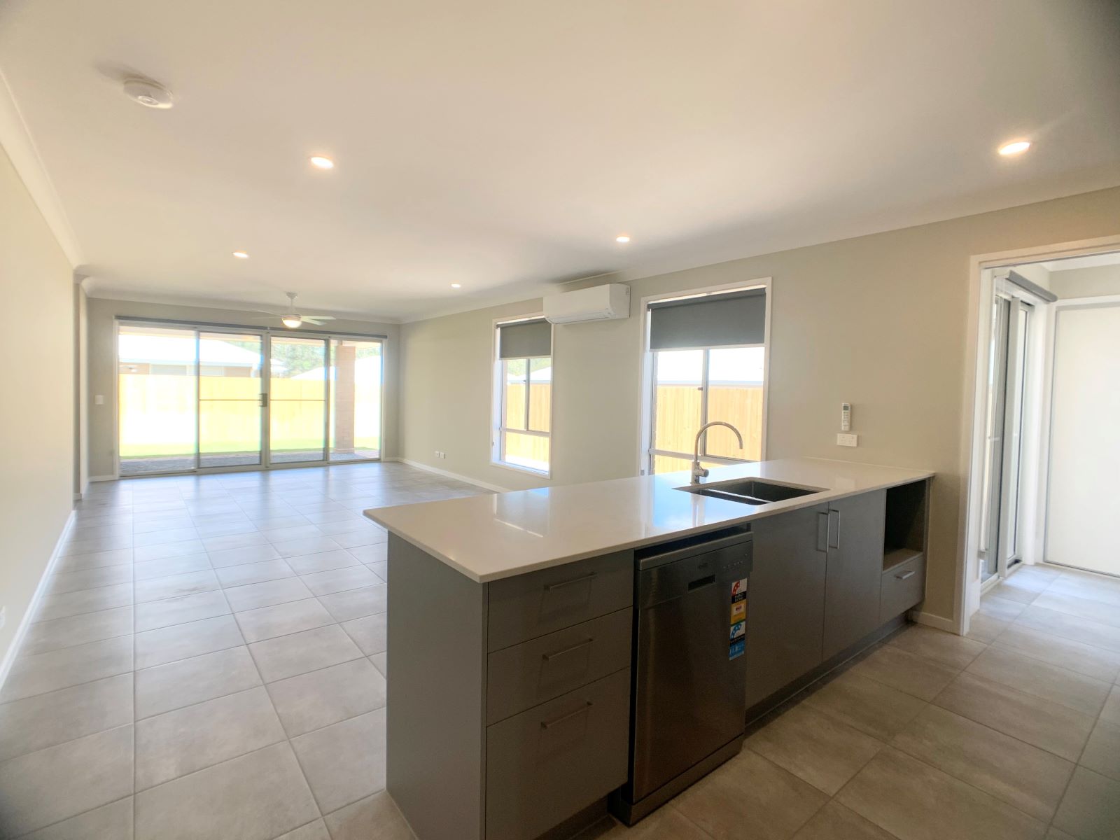 5 Banyan Street, ELLEN GROVE