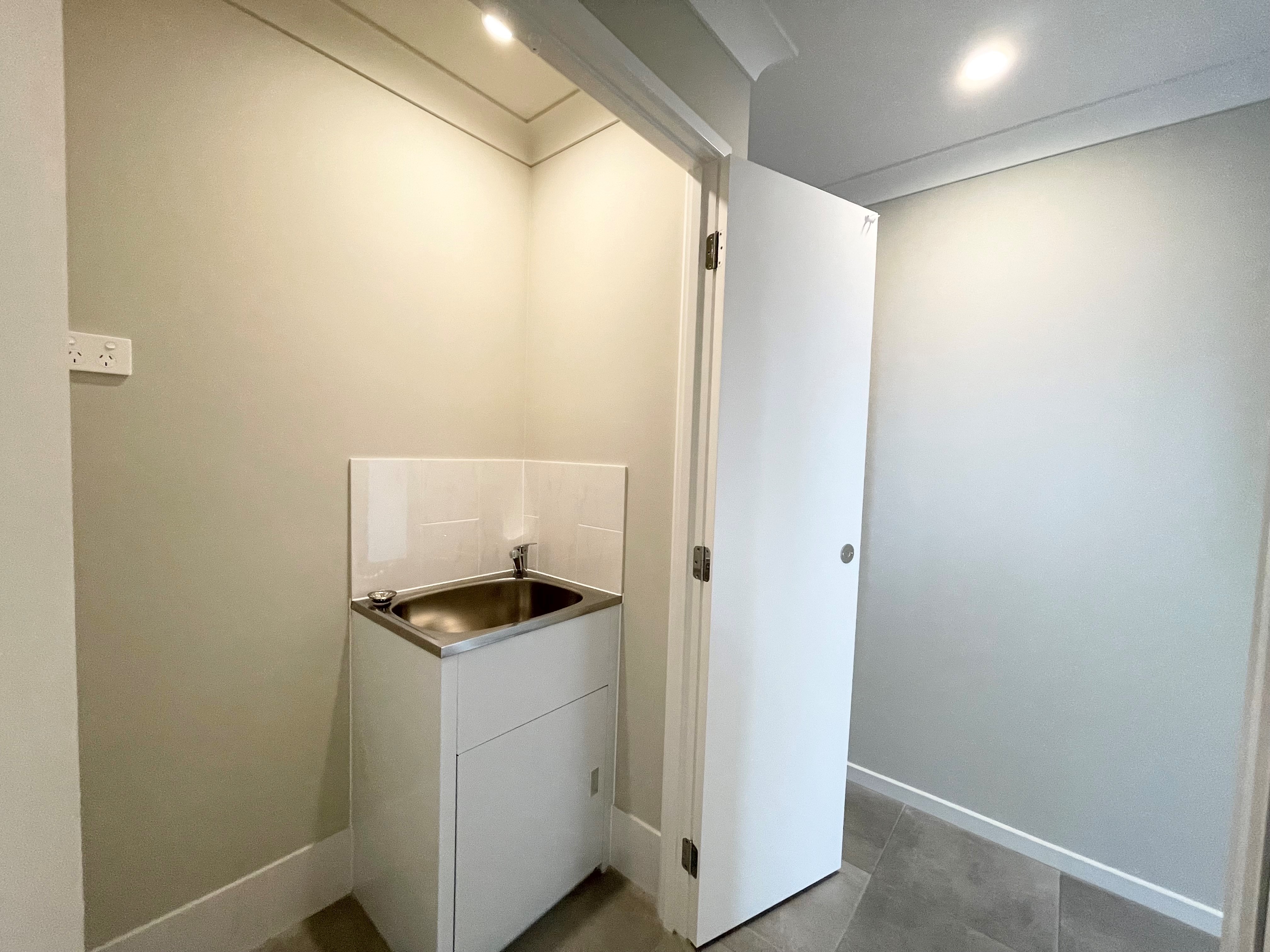 2/25 Gem Circuit, PARK RIDGE