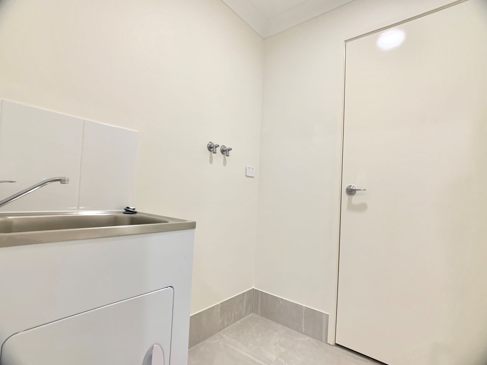 1/56 Livingstone Street, LOGAN RESERVE