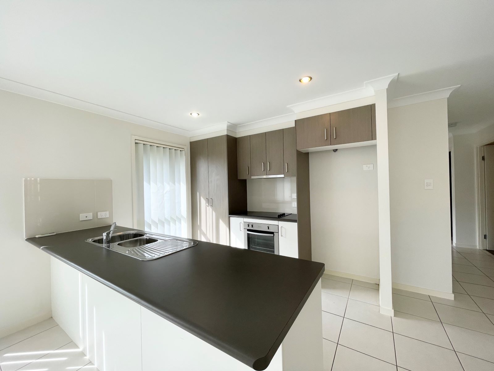 43 Valentine Circuit, AUGUSTINE HEIGHTS