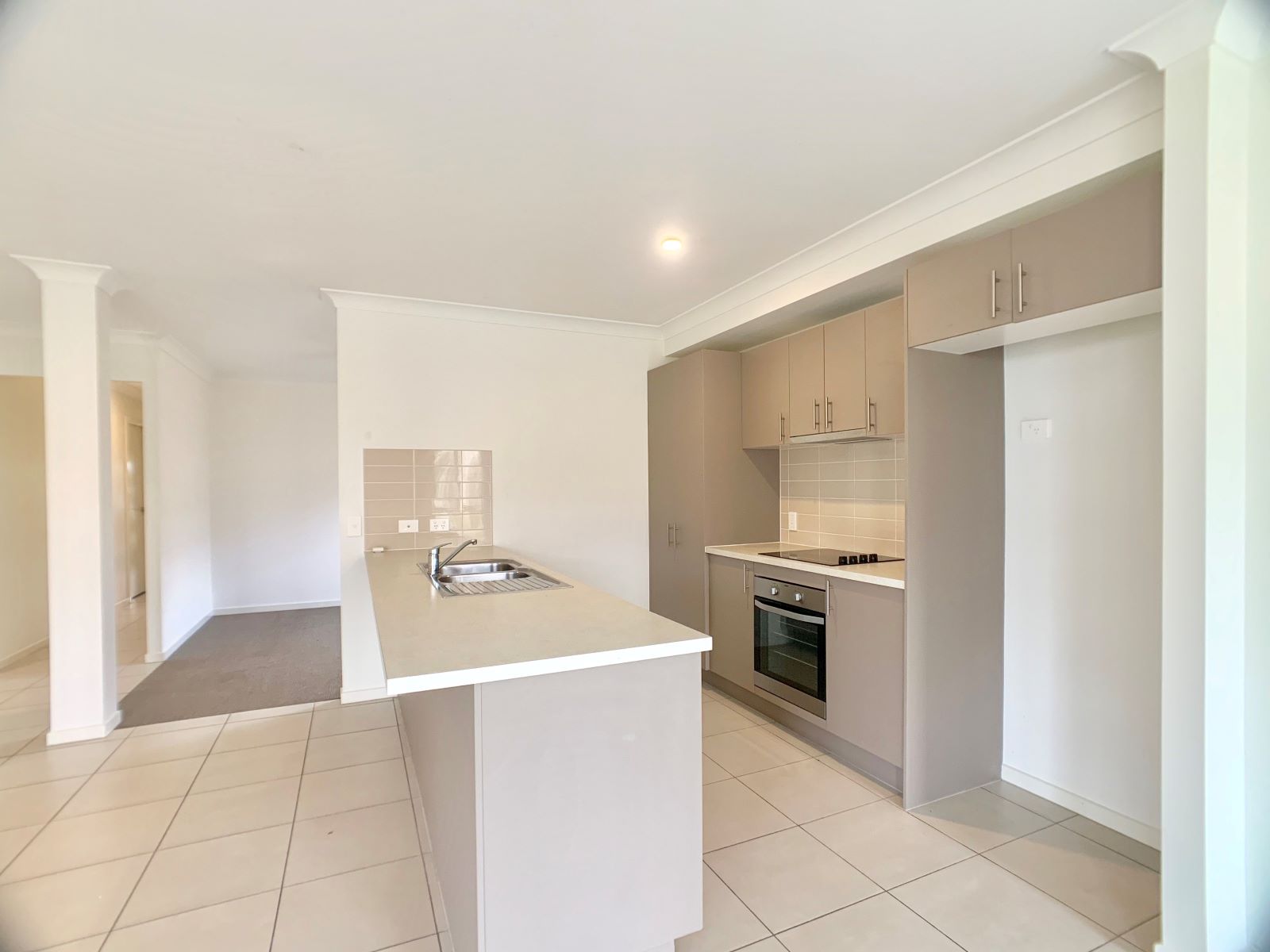 42 John Caroll Way, REDBANK PLAINS