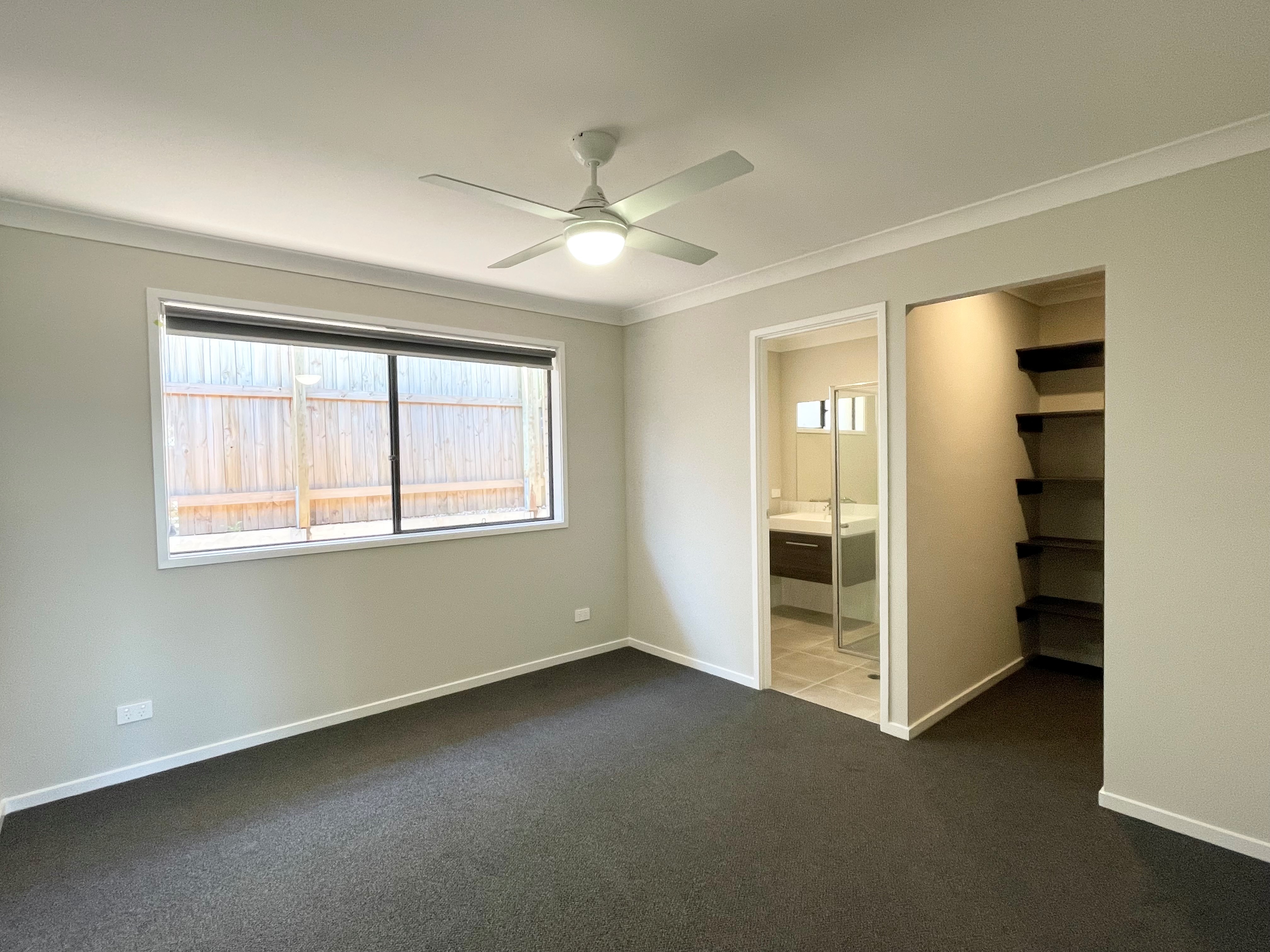 44 Chikameena Street, LOGAN RESERVE